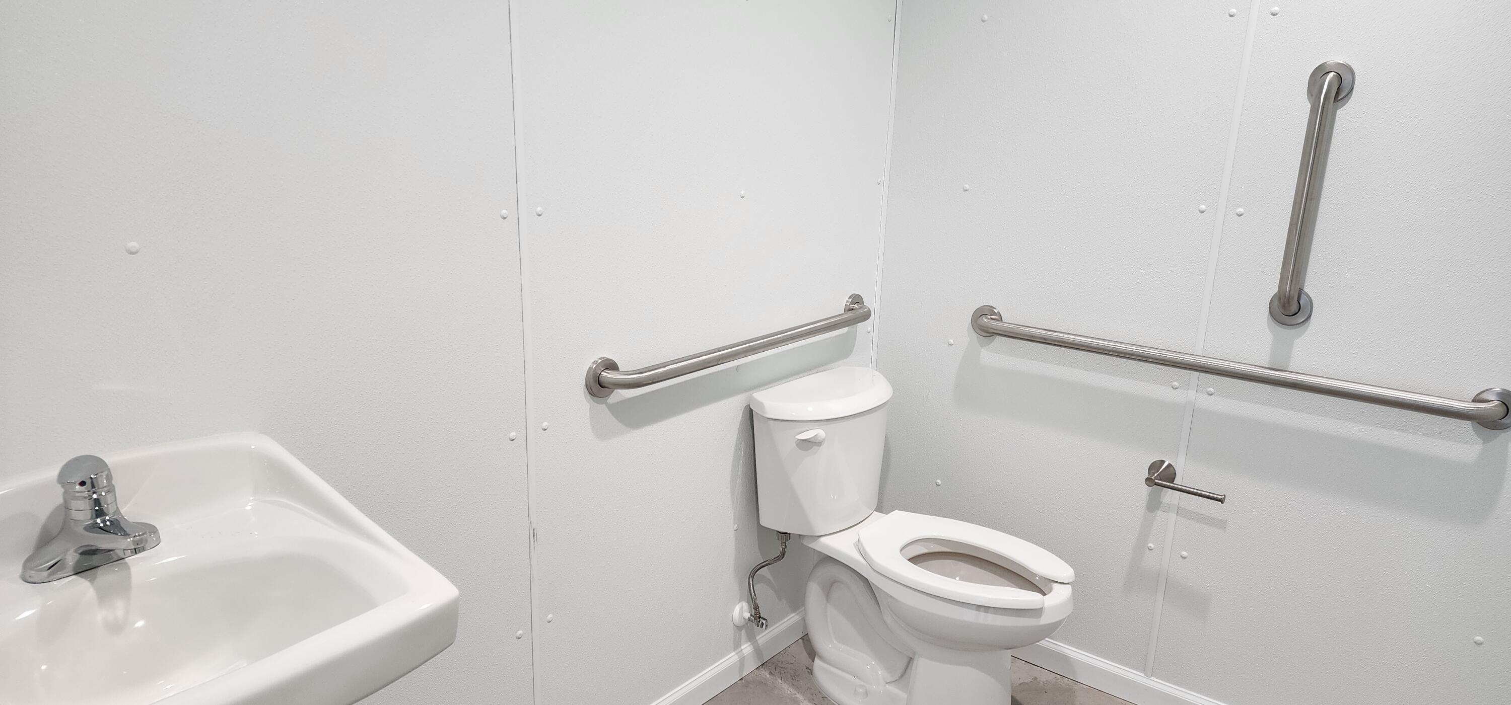 5257 Veterans Boulevard Property Photo 4