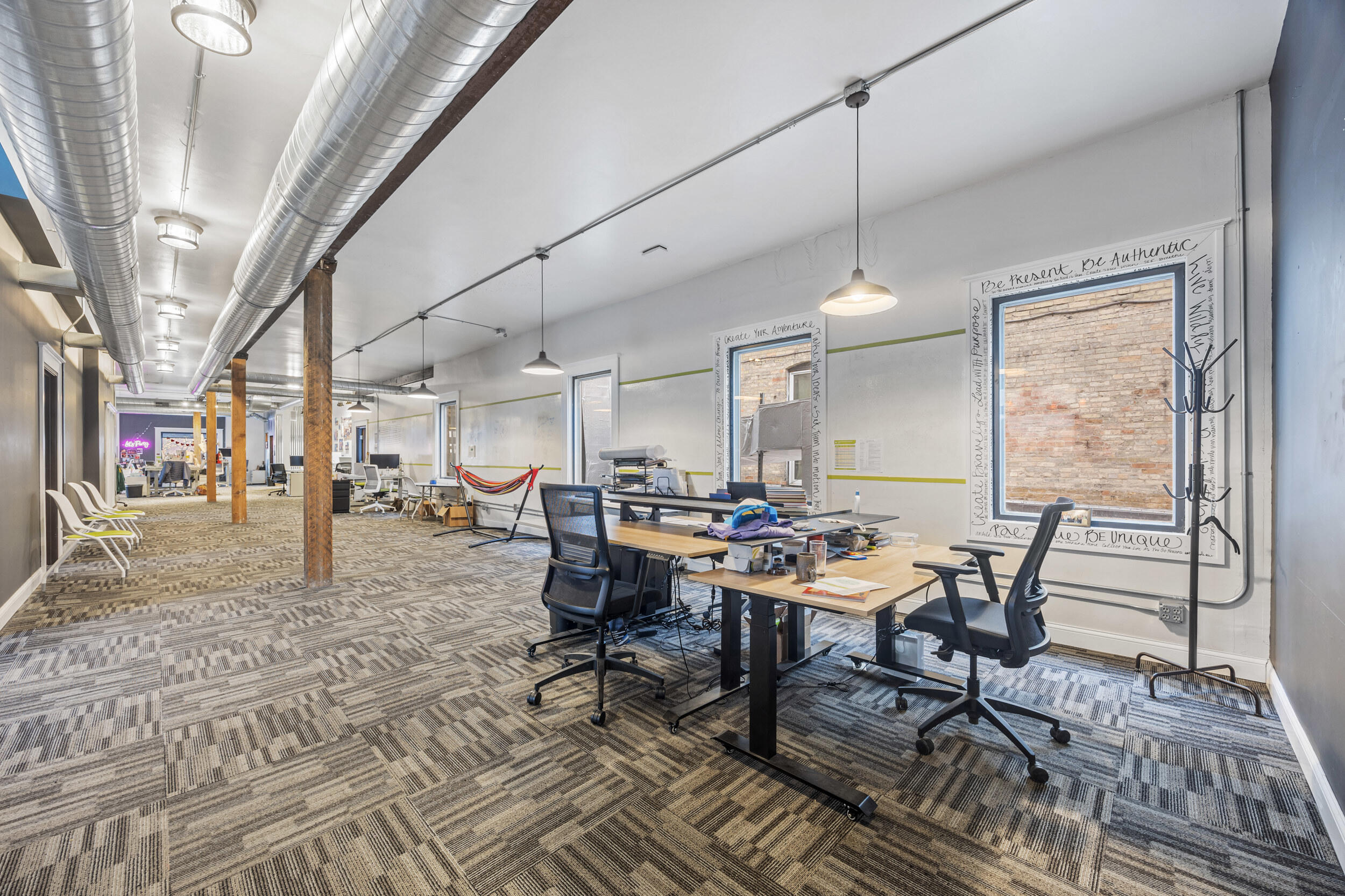 122 Broadway N Property Photo 1