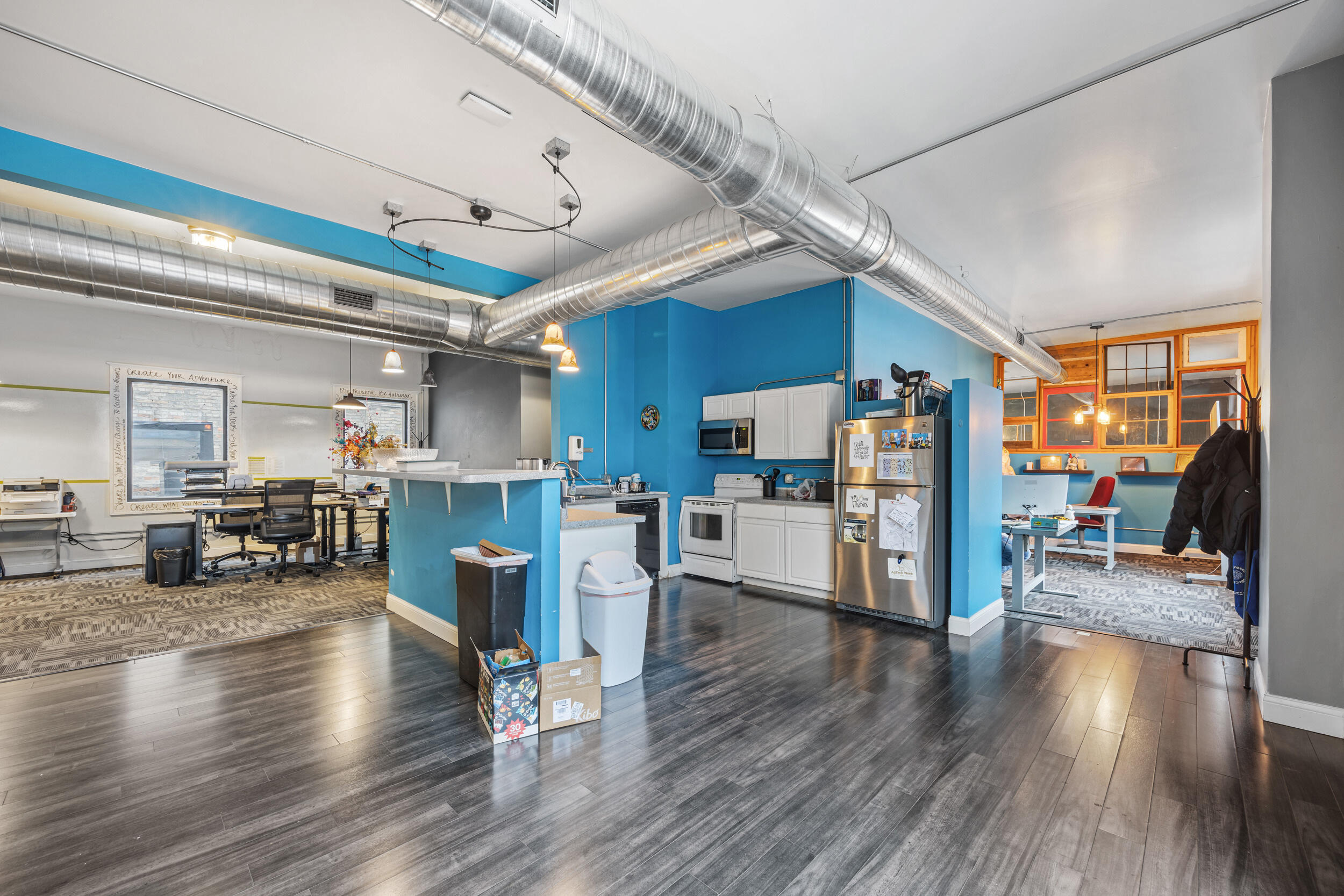 122 Broadway N Property Photo 9