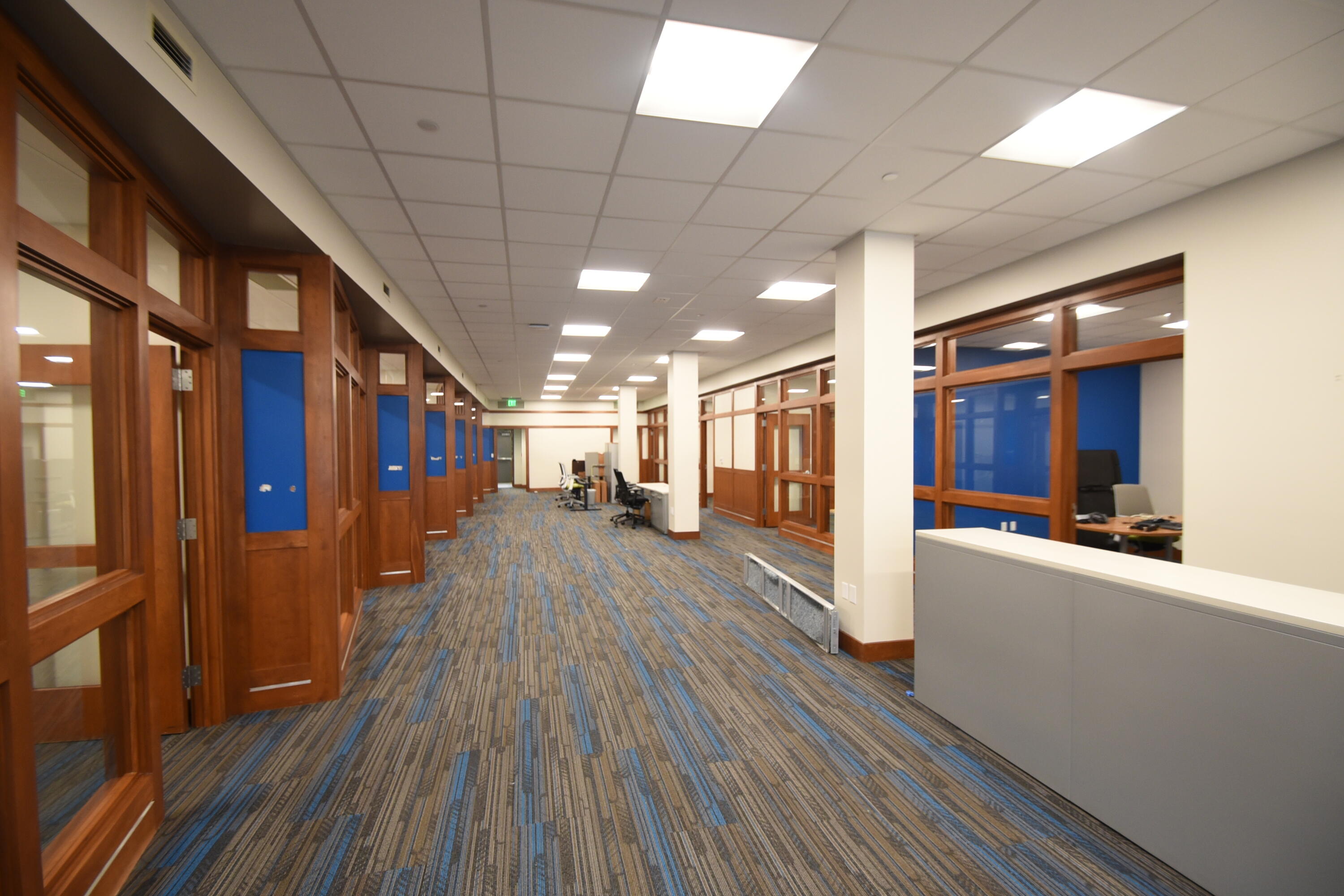 318 Broadway N Property Photo 8