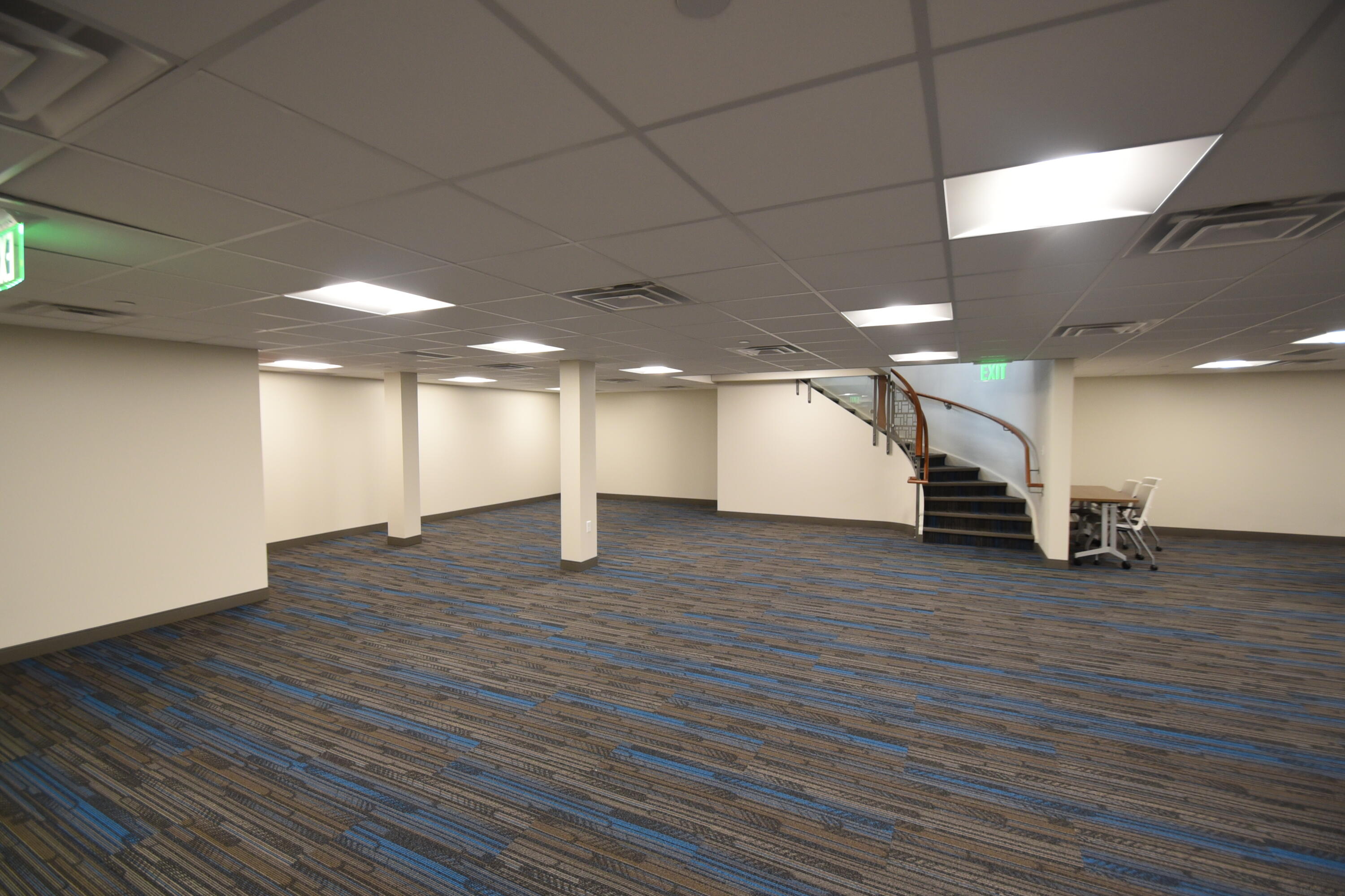 318 Broadway N Property Photo 16