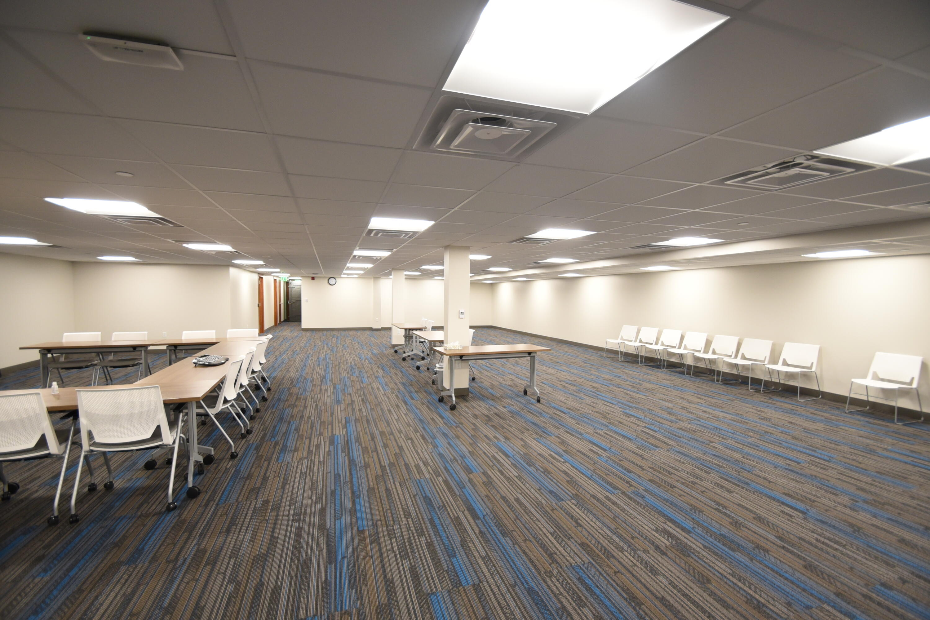 318 Broadway N Property Photo 17