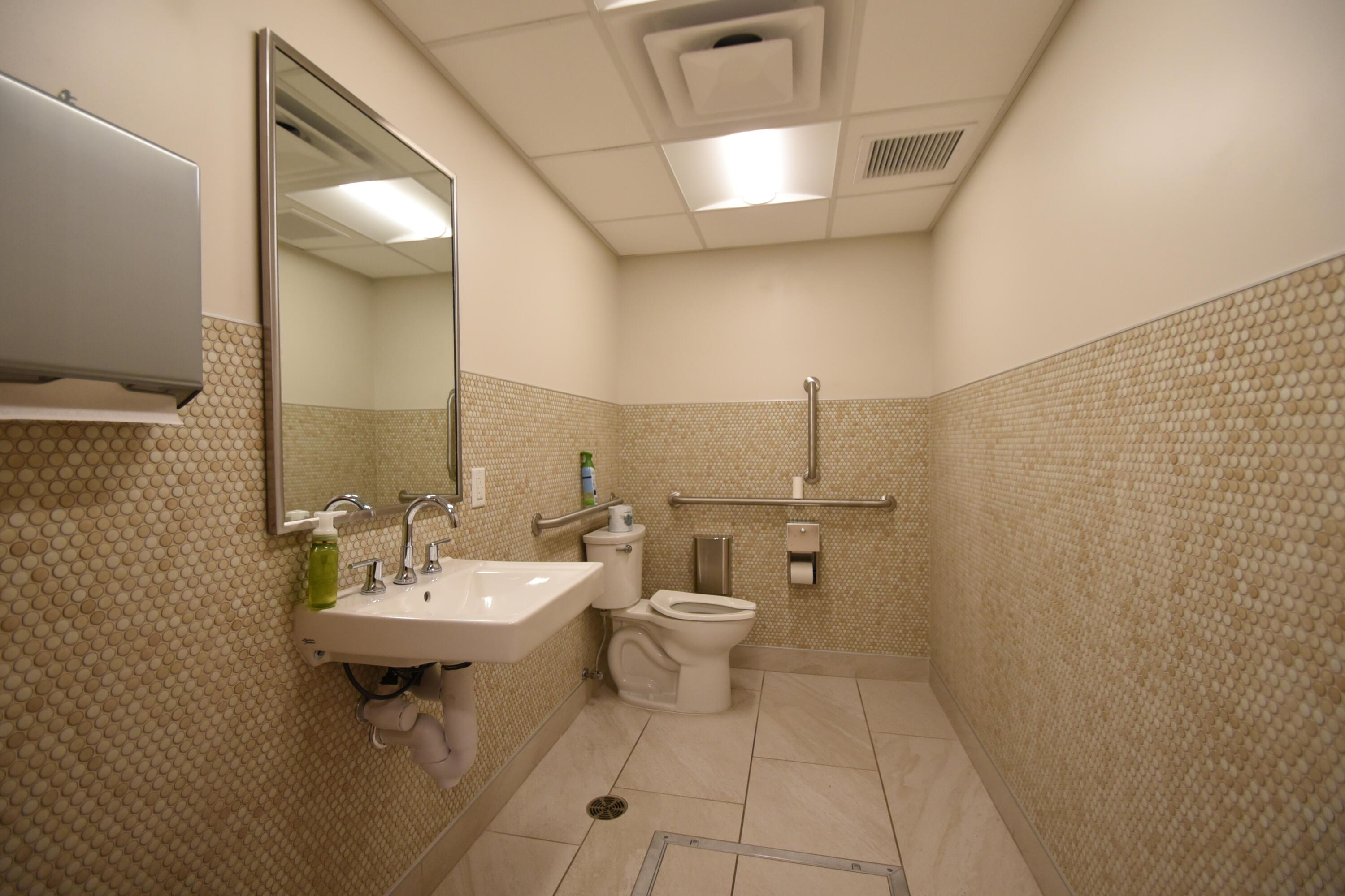 318 Broadway N Property Photo 20