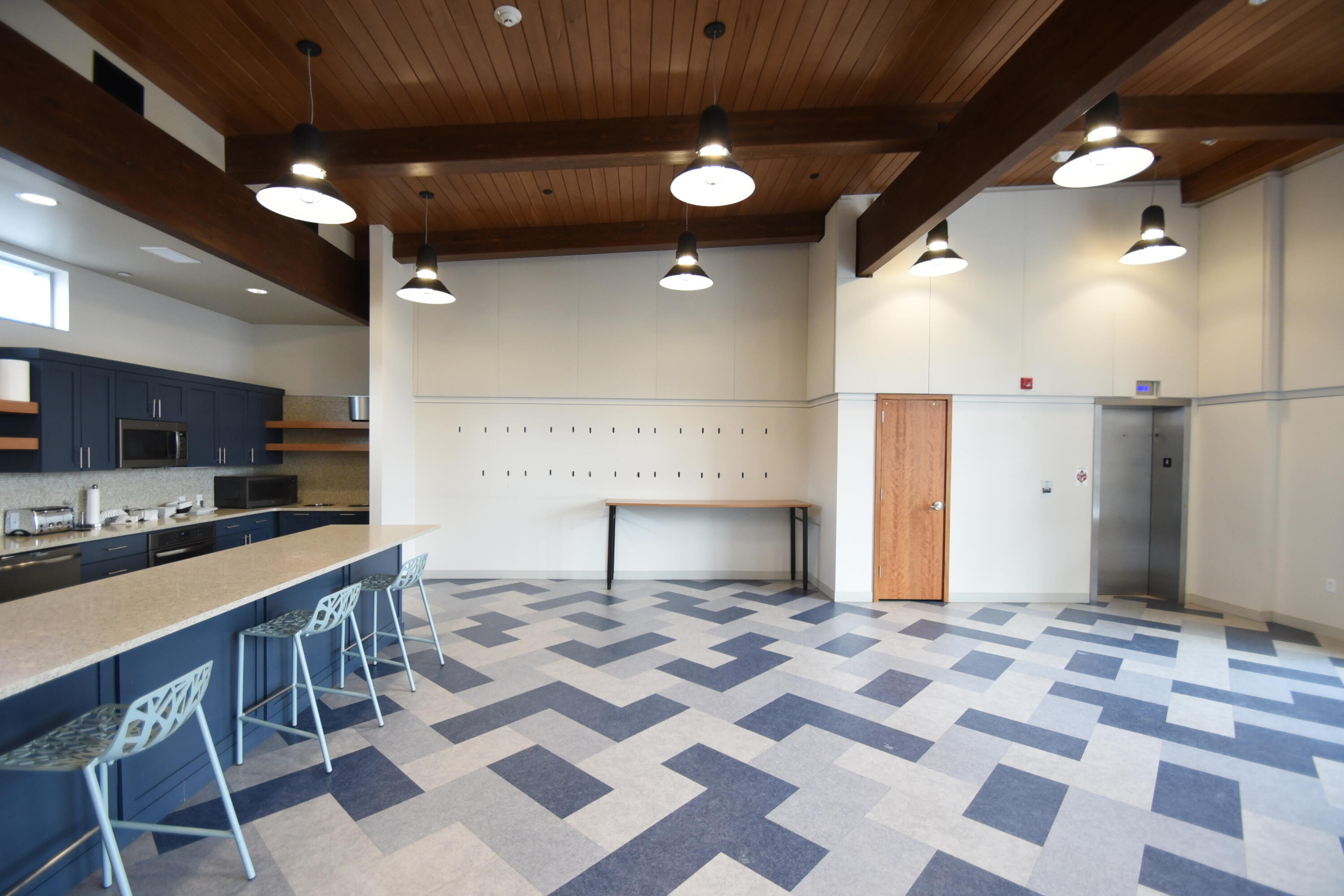 318 Broadway N Property Photo 35