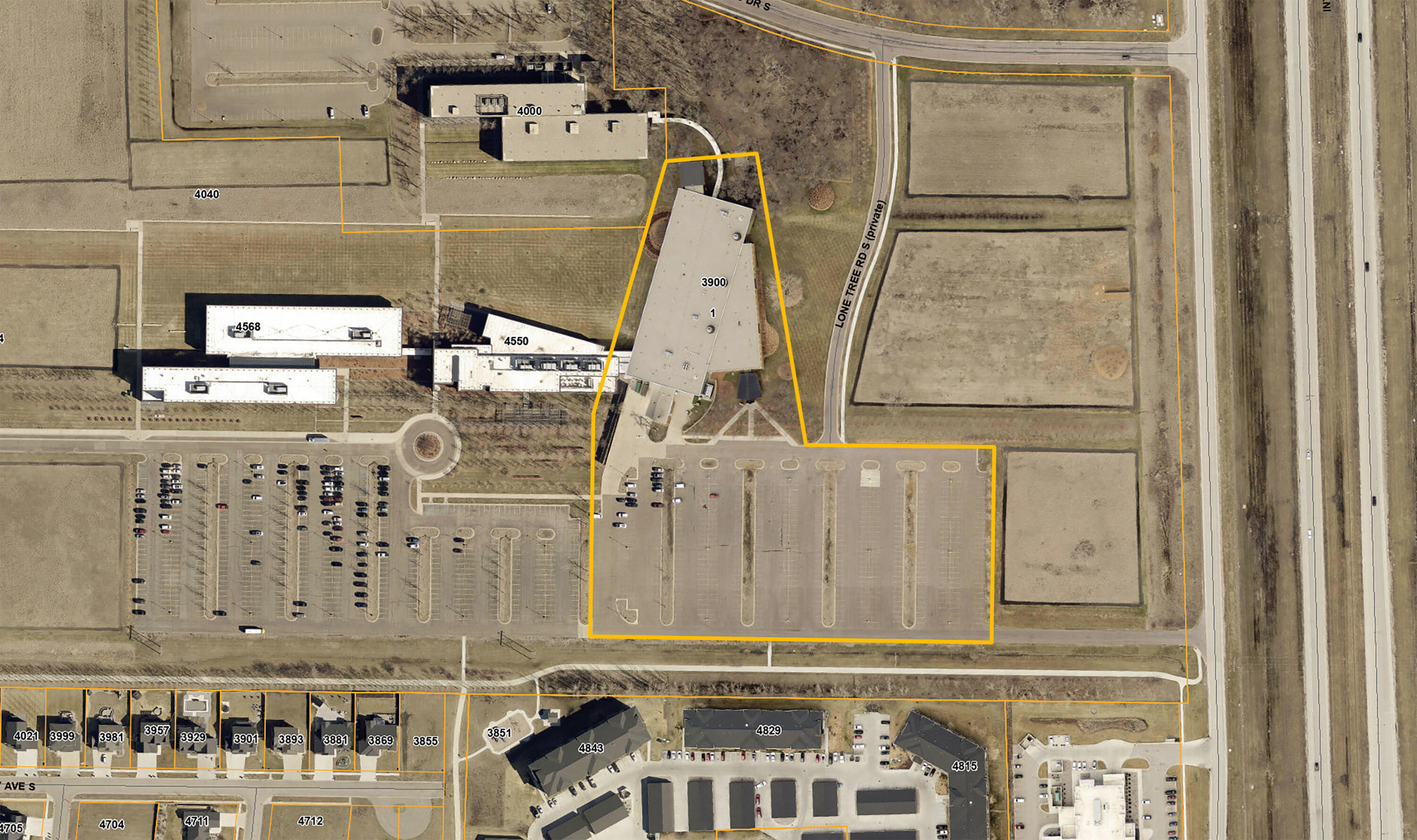 3900 Great Plains Drive S Property Photo 3