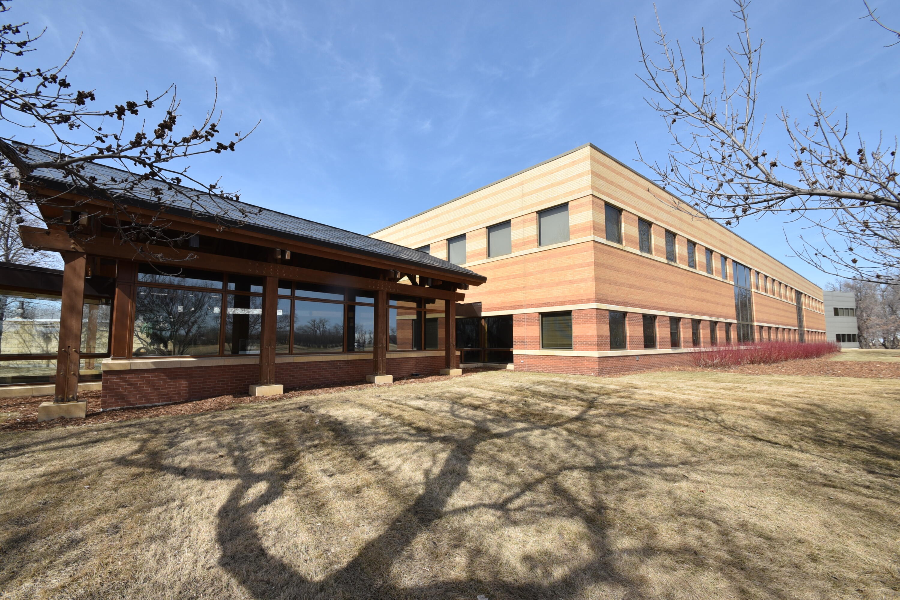 3900 Great Plains Drive S Property Photo 5