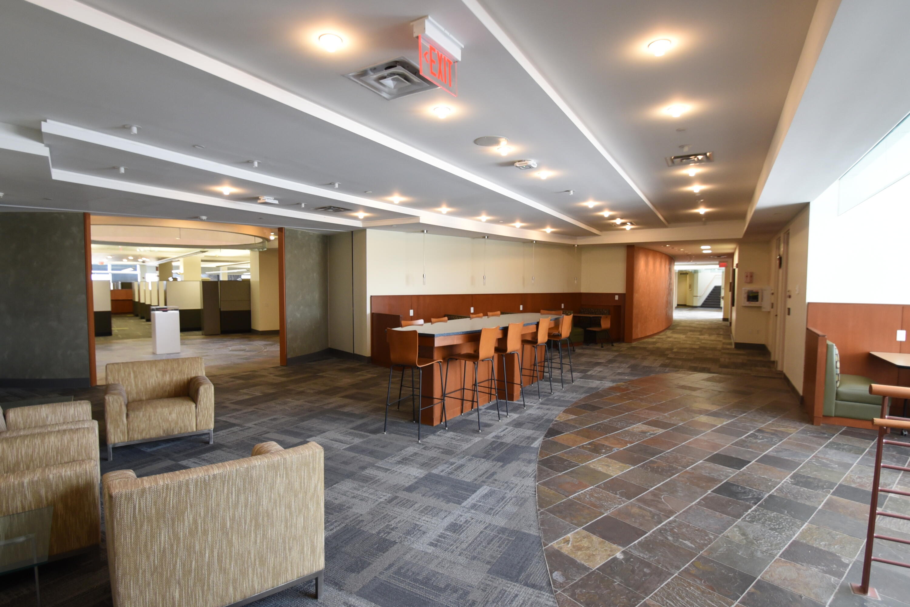 3900 Great Plains Drive S Property Photo 11