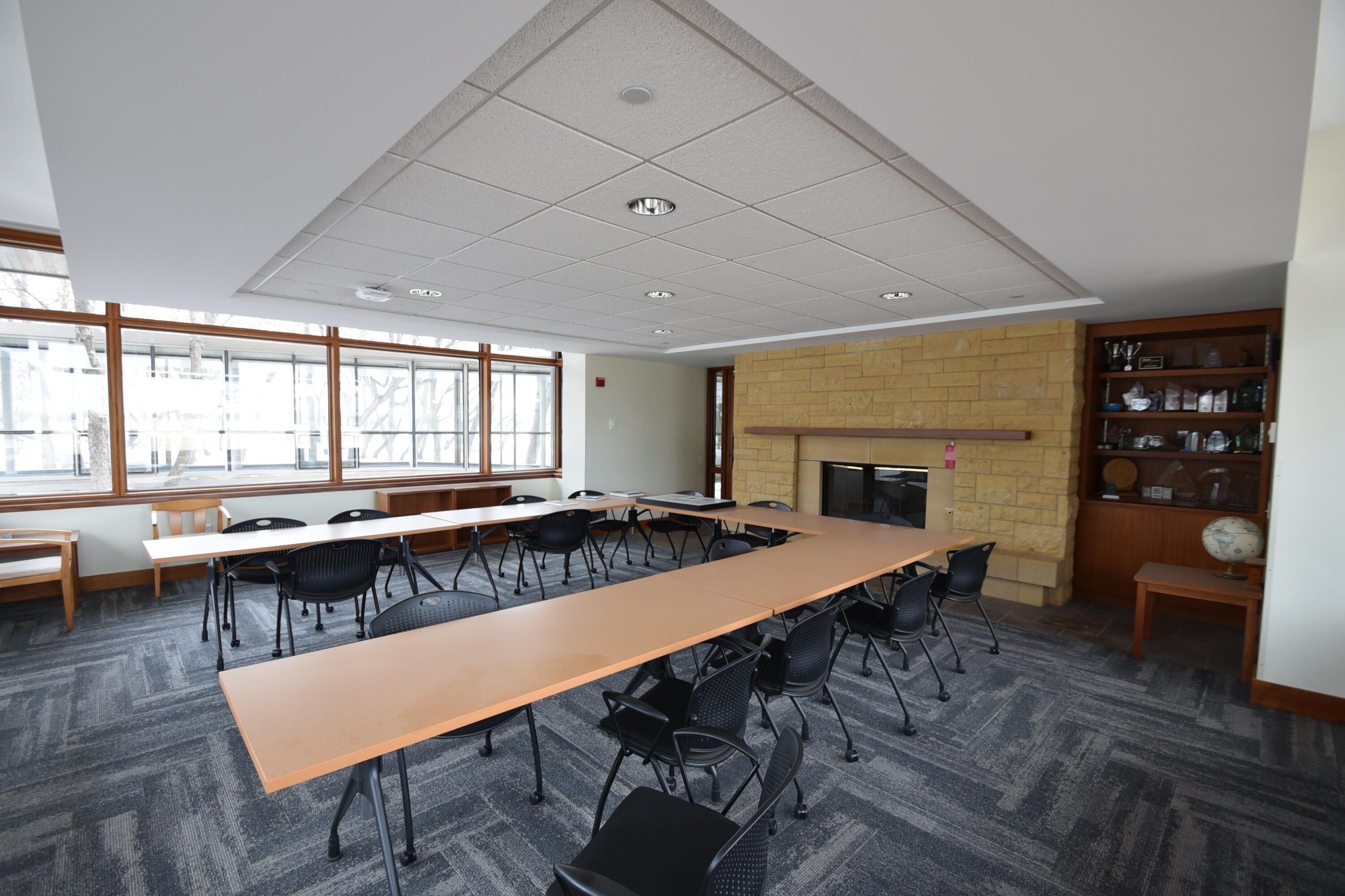 3900 Great Plains Drive S Property Photo 20