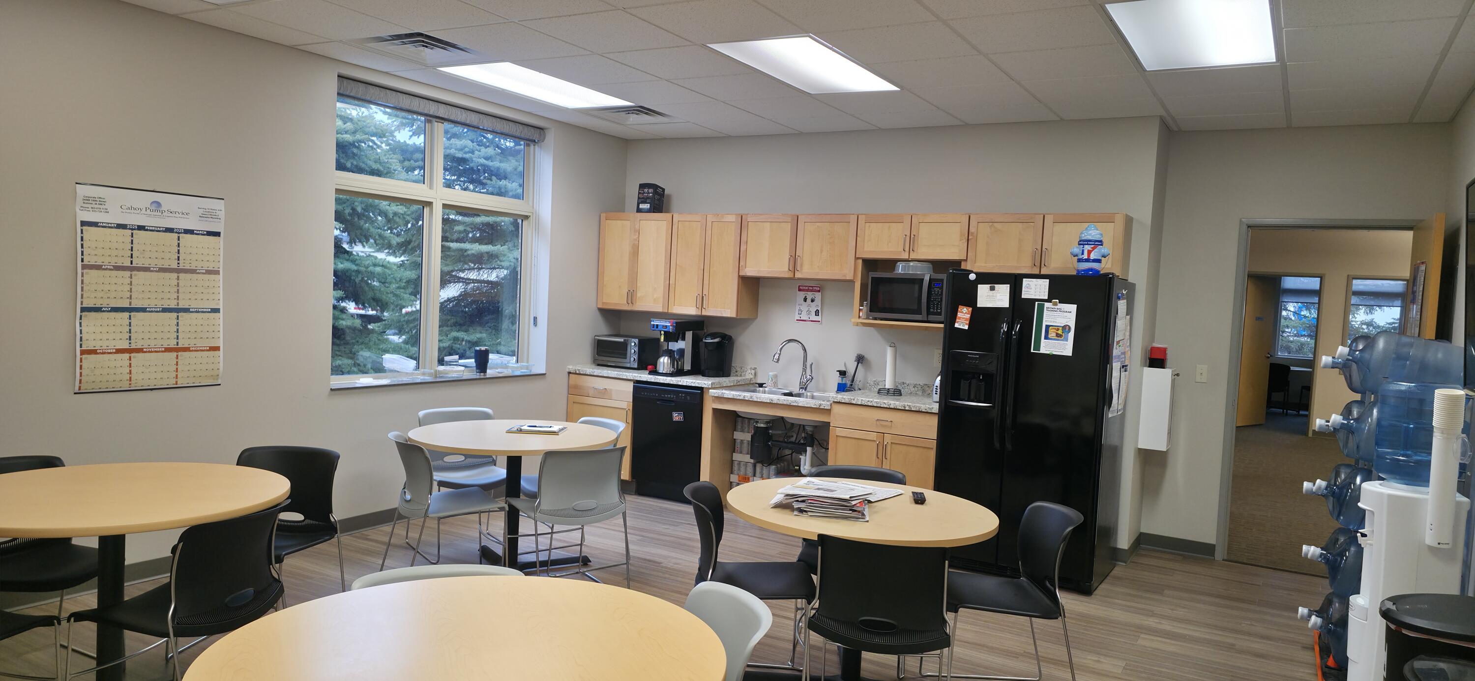 3168 41 Street S Property Photo 7