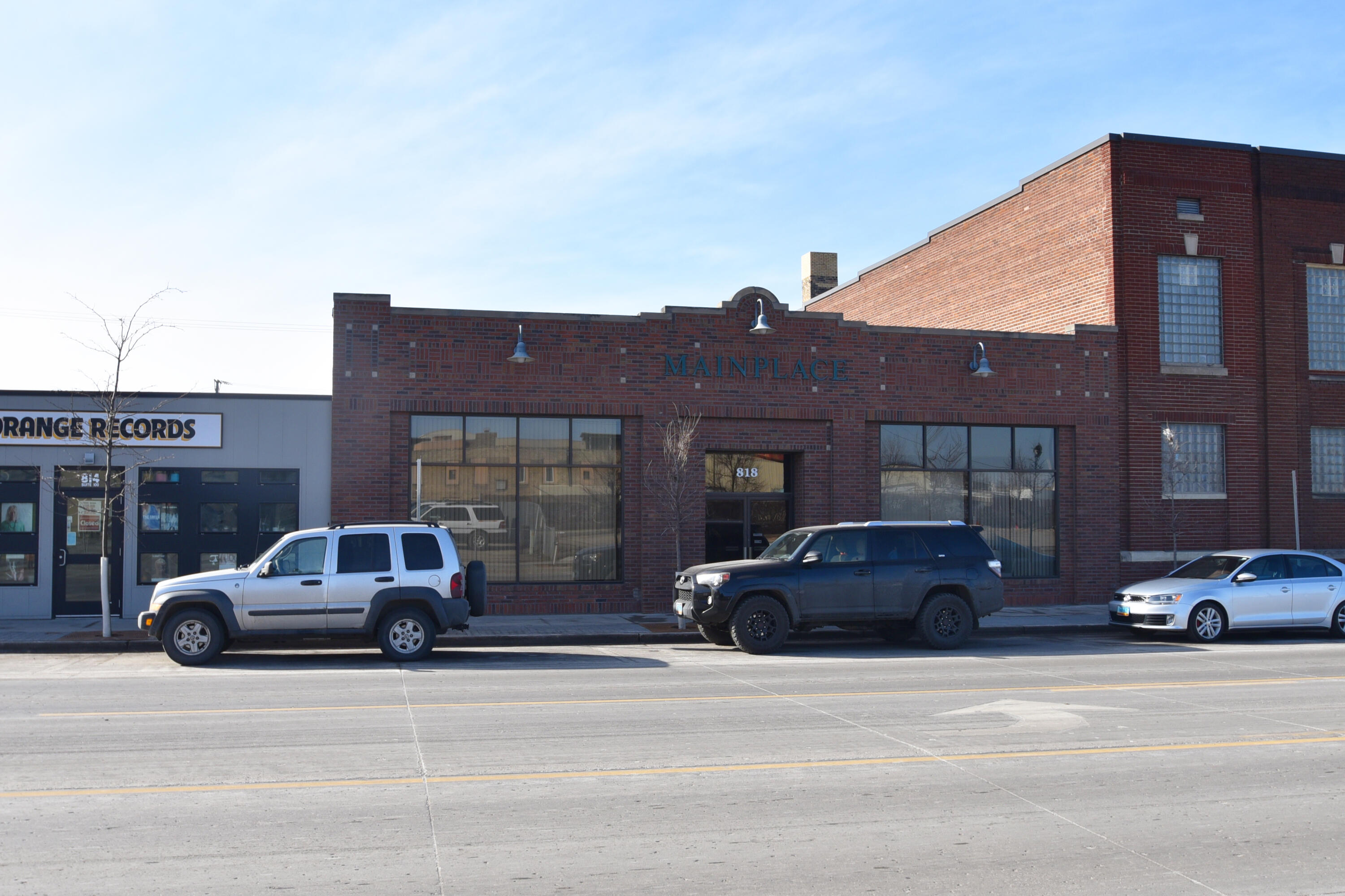 818 Main Avenue Property Photo 3