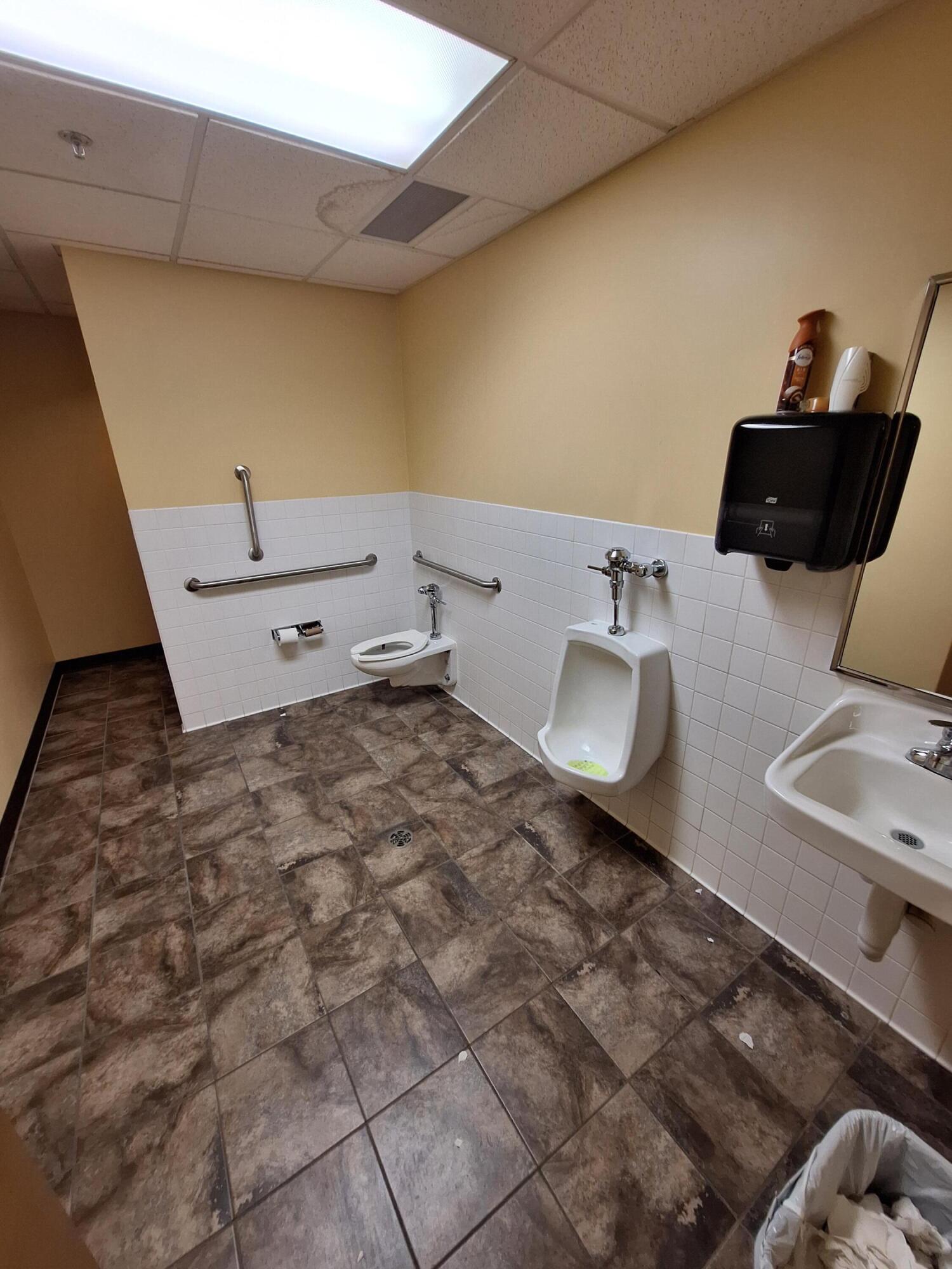 630 1st Avenue N Property Photo 3