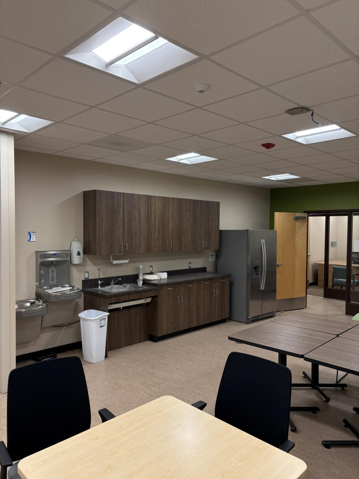 413 Kings Trail N Property Photo 7