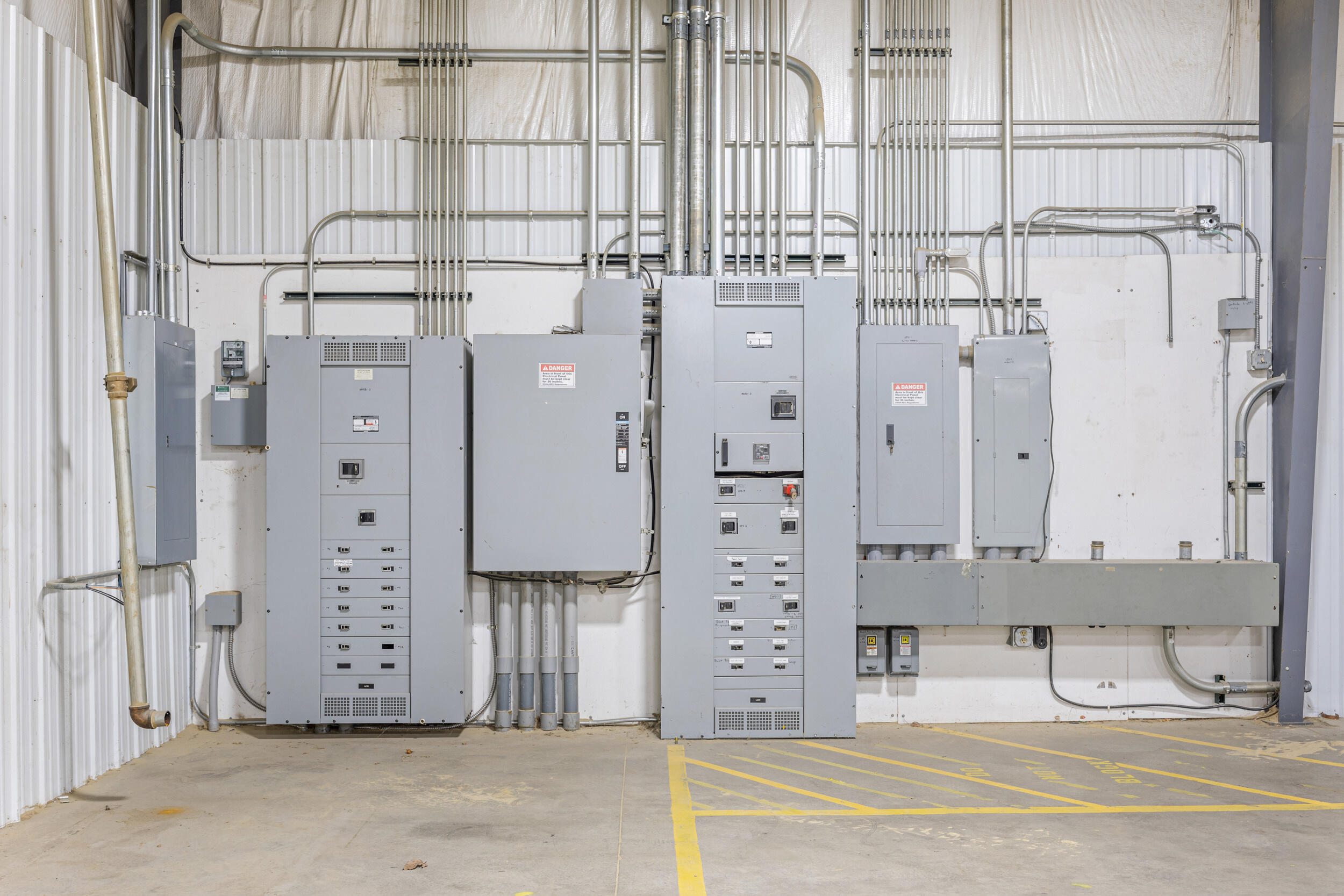 3931 37th Avenue Sw Property Photo 20