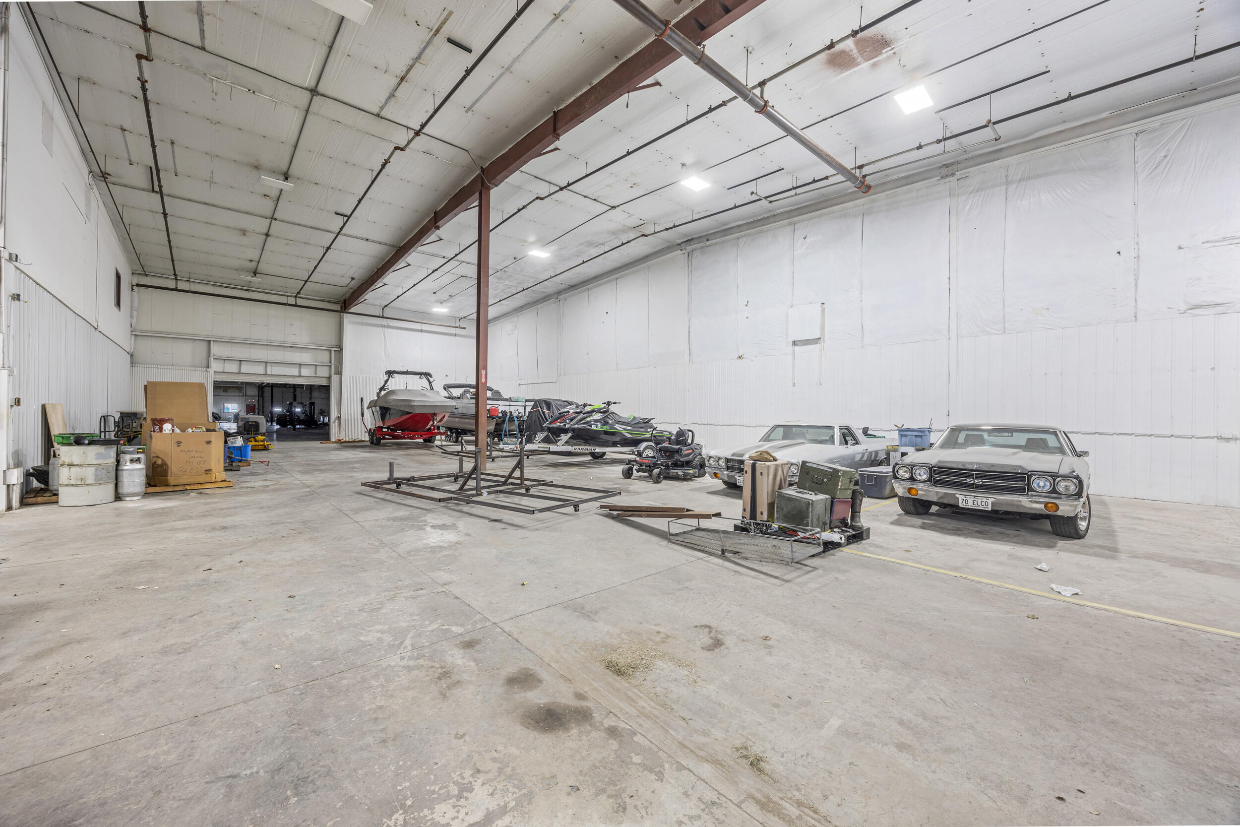 3931 37th Avenue Sw Property Photo 26