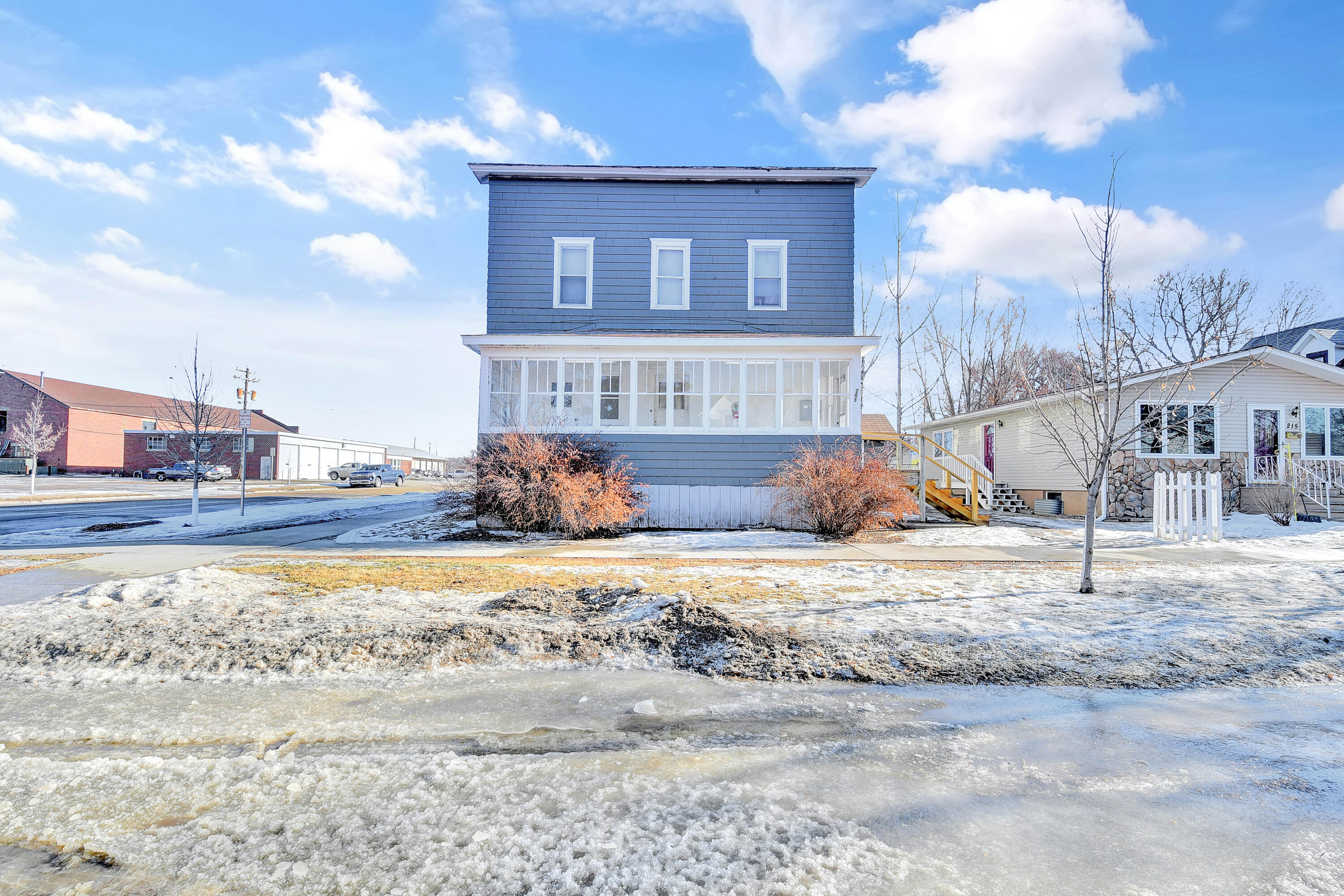 264 College St Se Property Photo 54