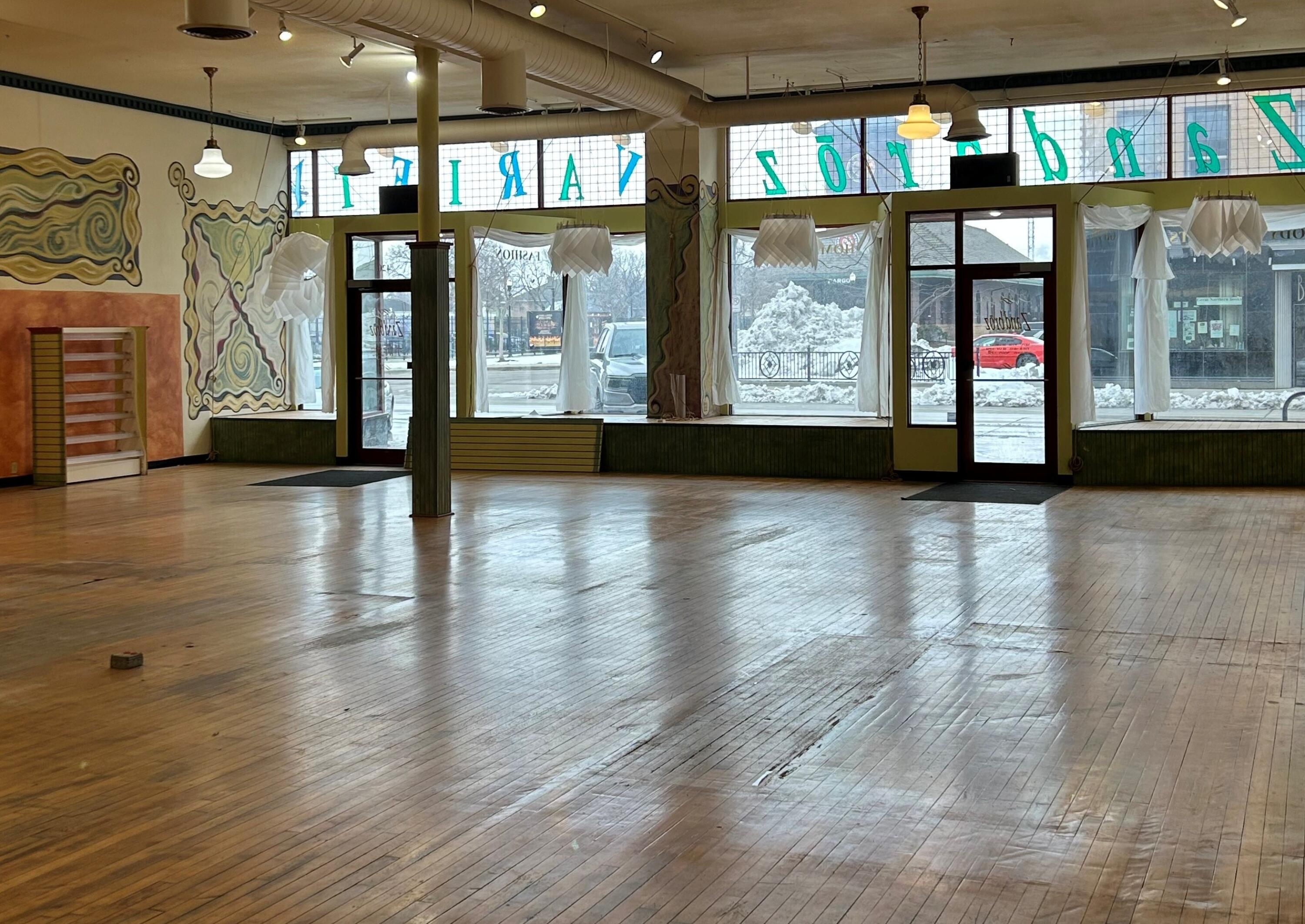 420 Broadway N Property Photo 6