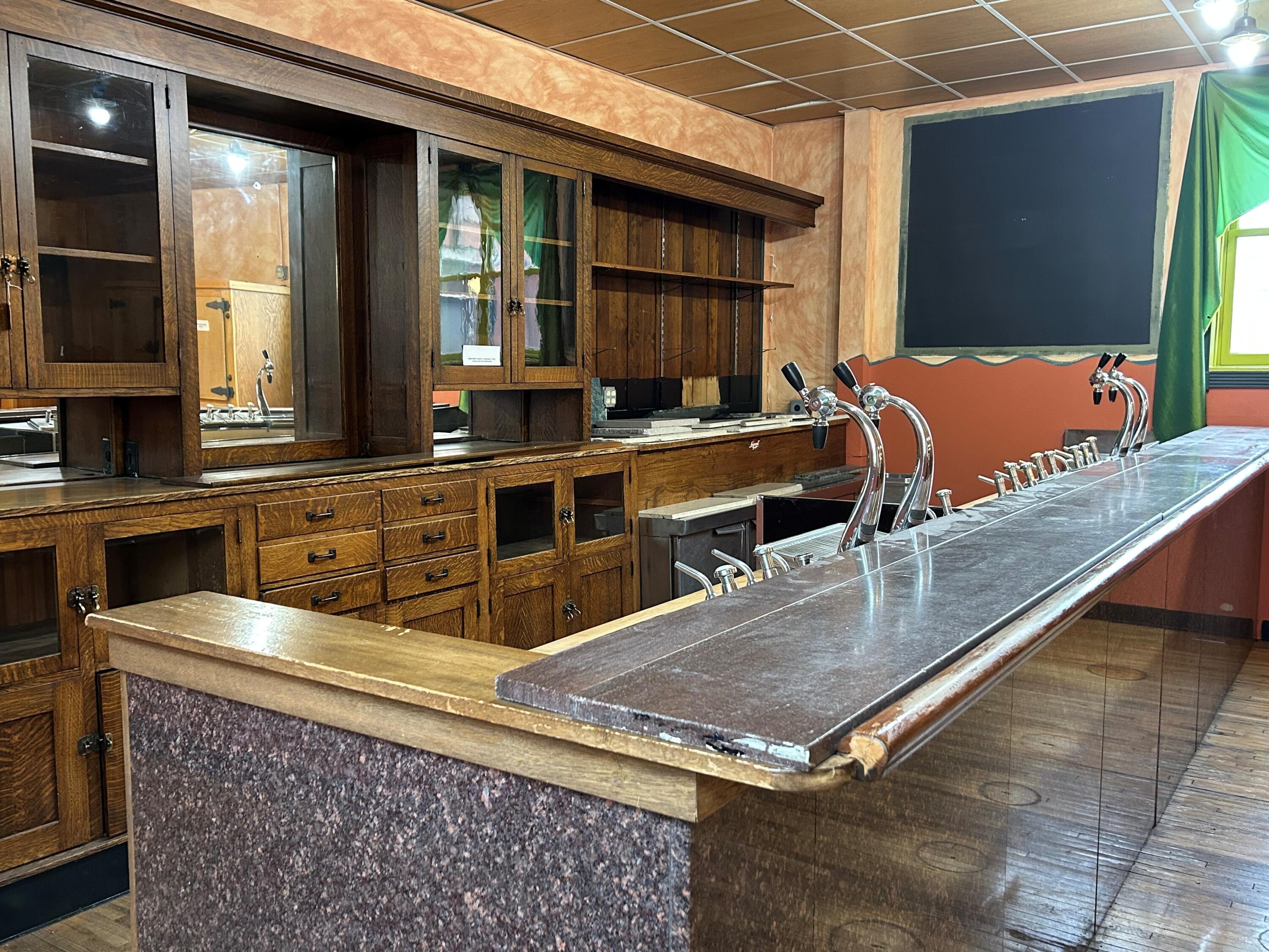 420 Broadway N Property Photo 9