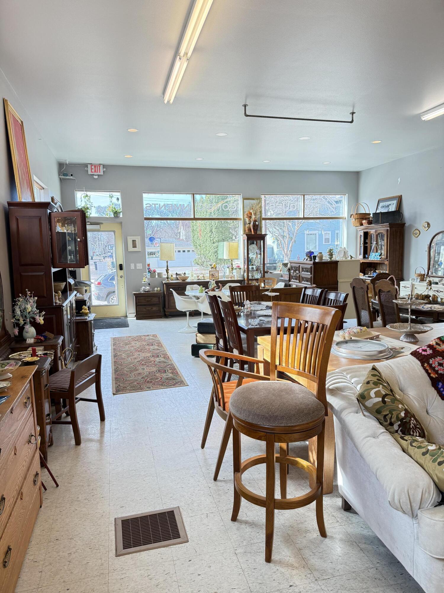 615 9th Avenue S Property Photo 2