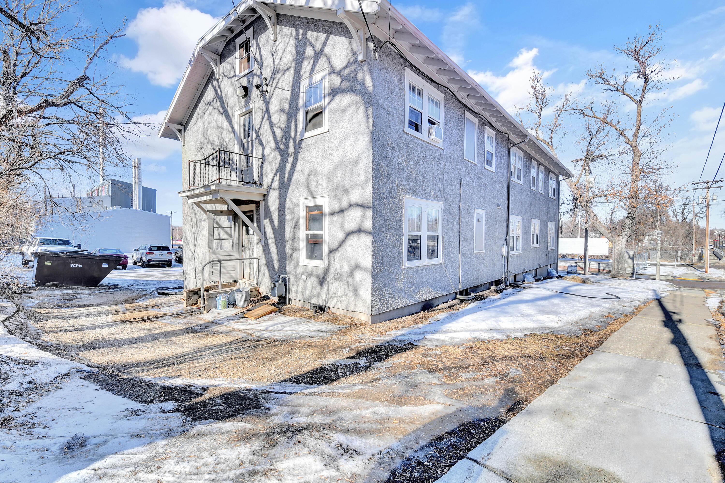 258 & 264 College Street Se Property Photo 3