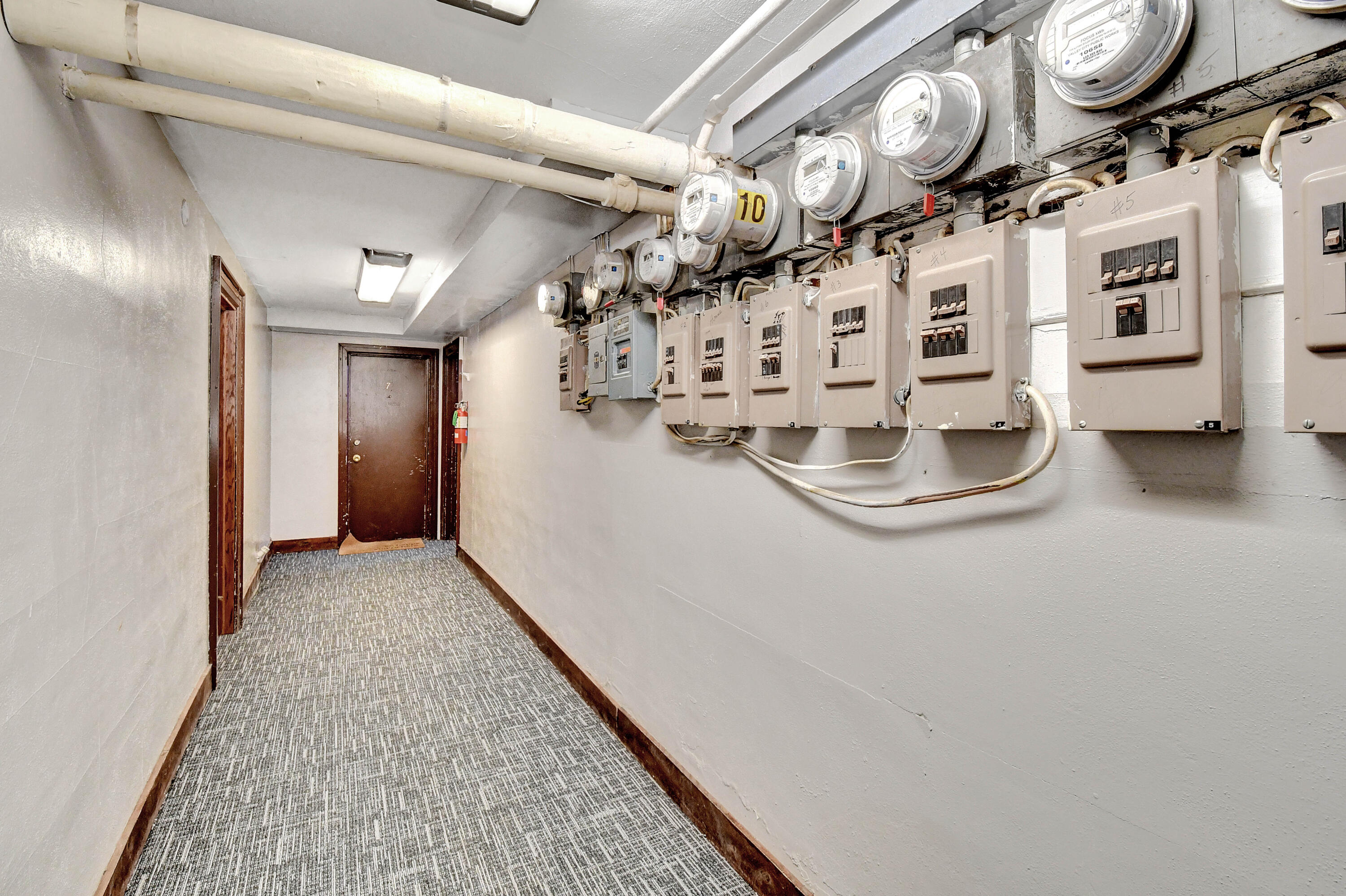 258 & 264 College Street Se Property Photo 23