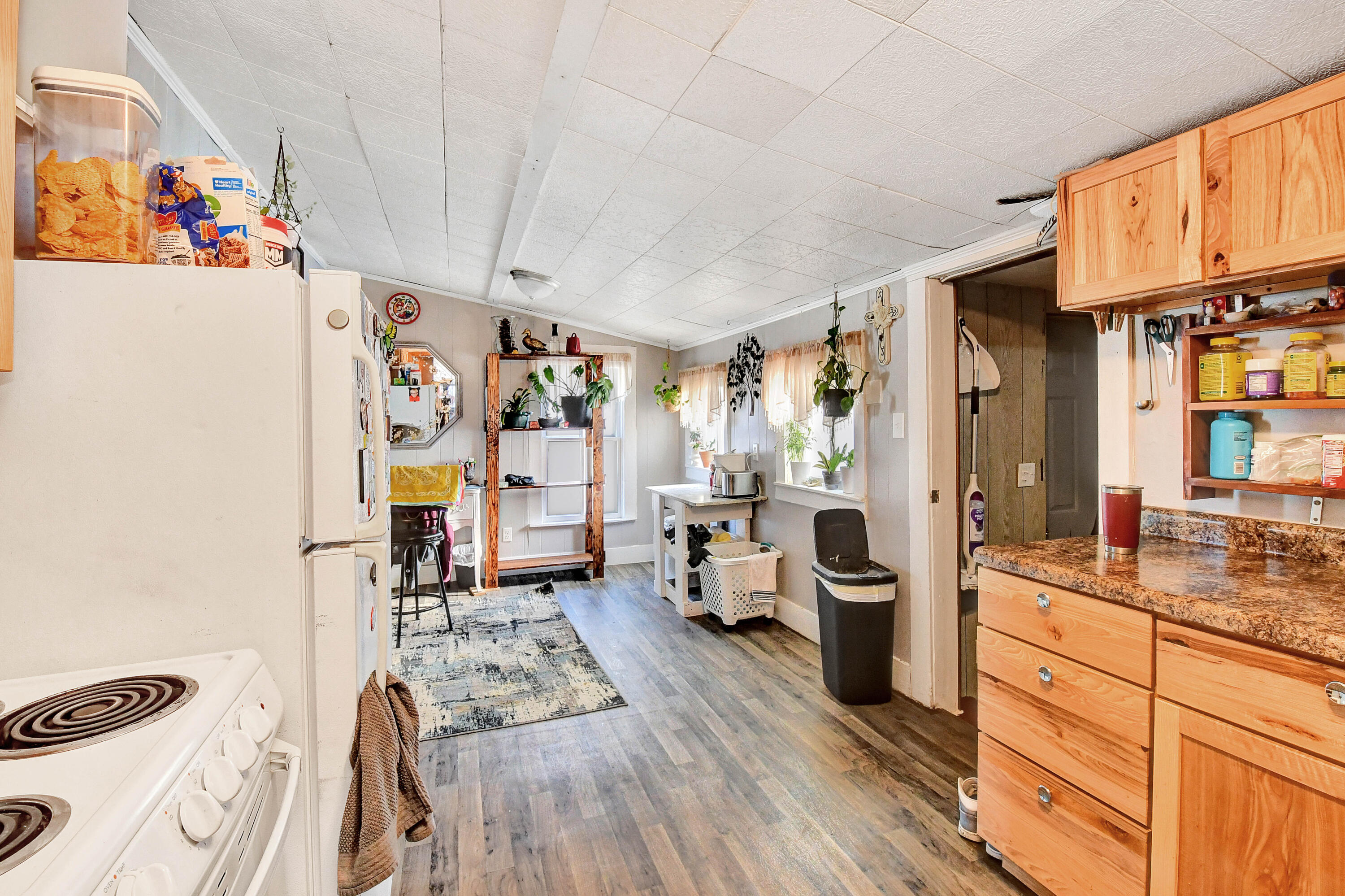 258 & 264 College Street Se Property Photo 50