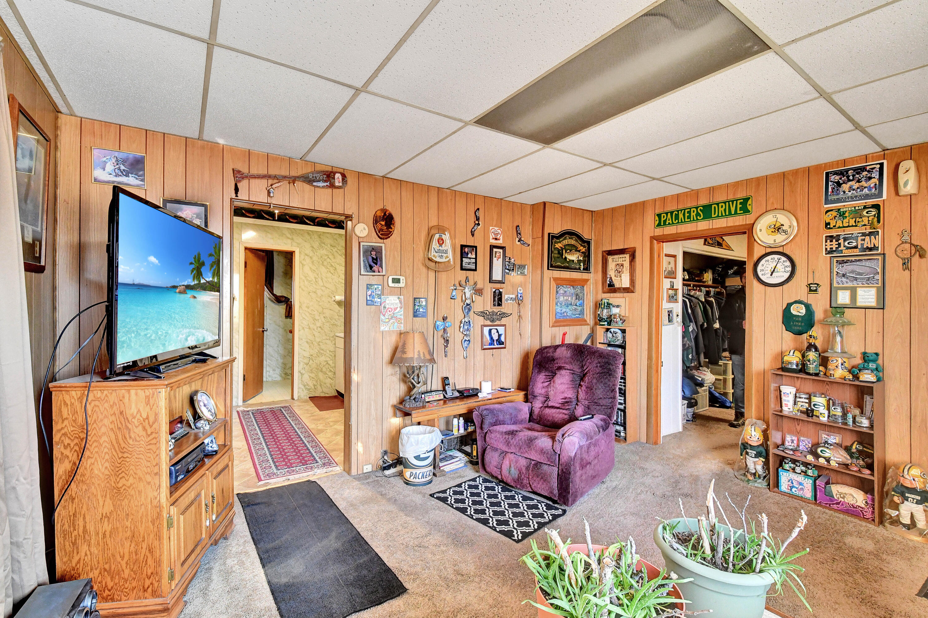 405 2nd St Ne Property Photo 6