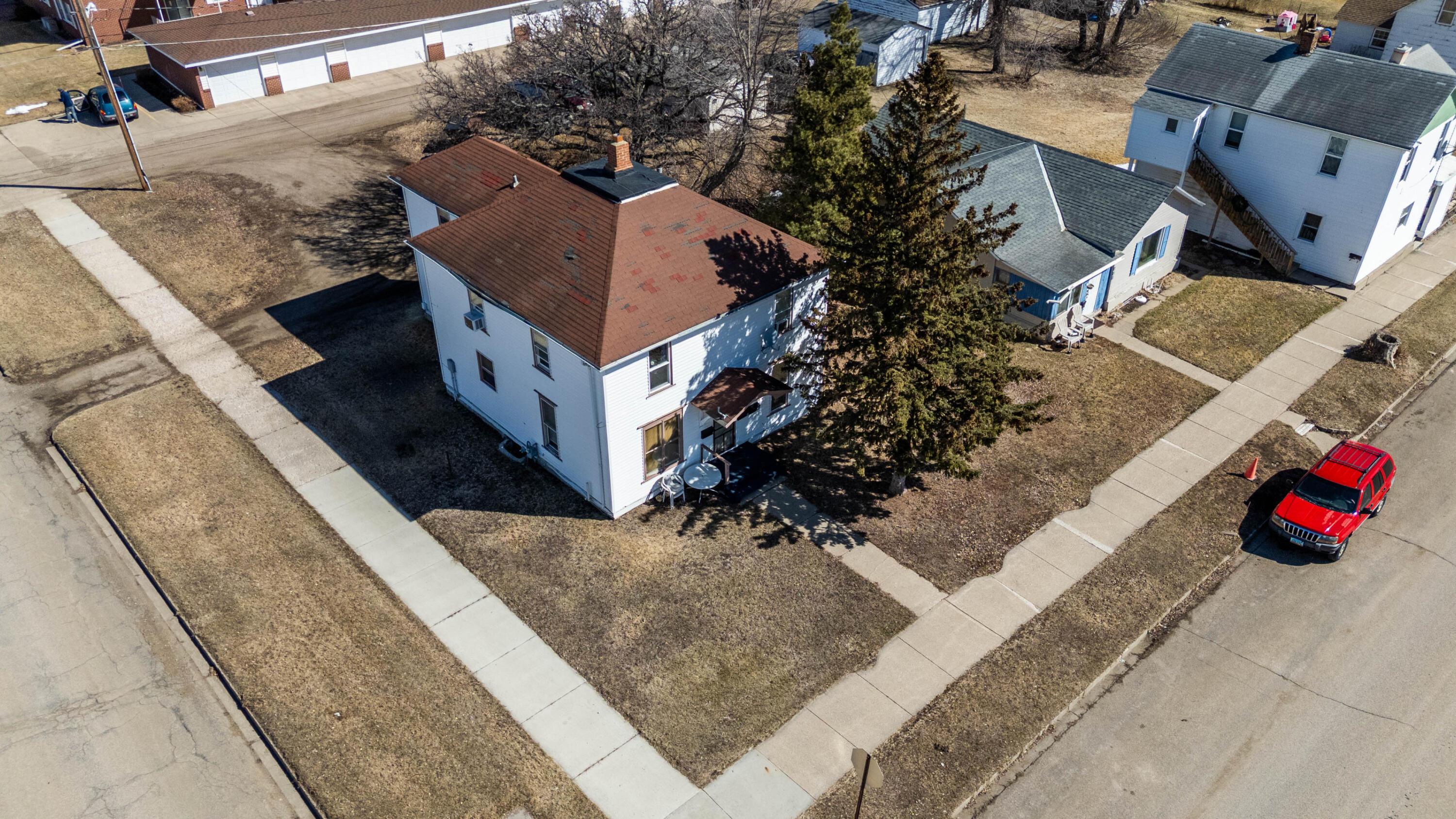 405 2nd St Ne Property Photo 29