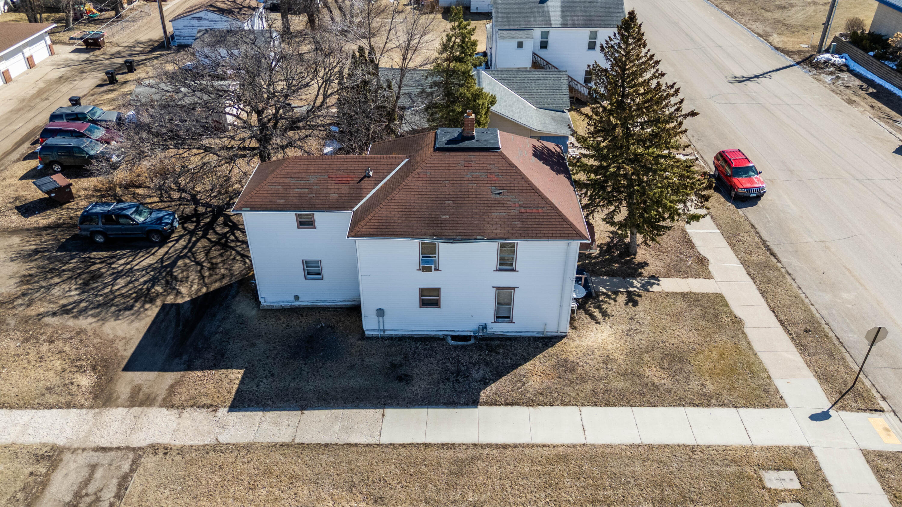 405 2nd St Ne Property Photo 30