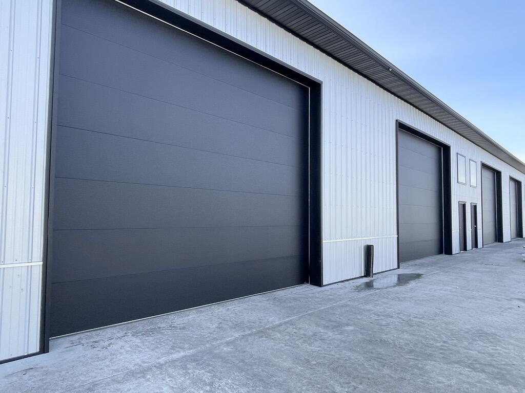 4642 27 Street N Property Photo 1