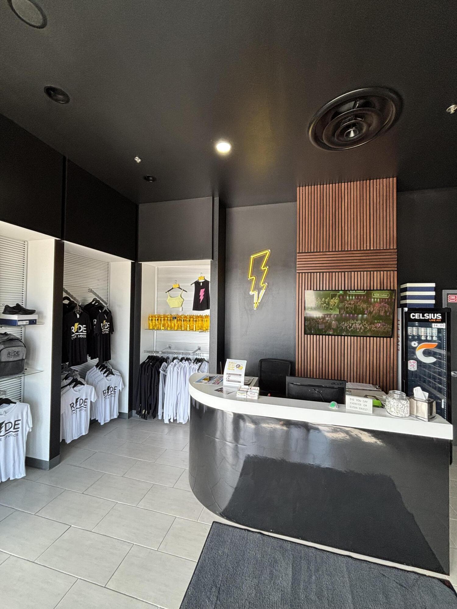 3163 Bluestem Drive Property Photo 6