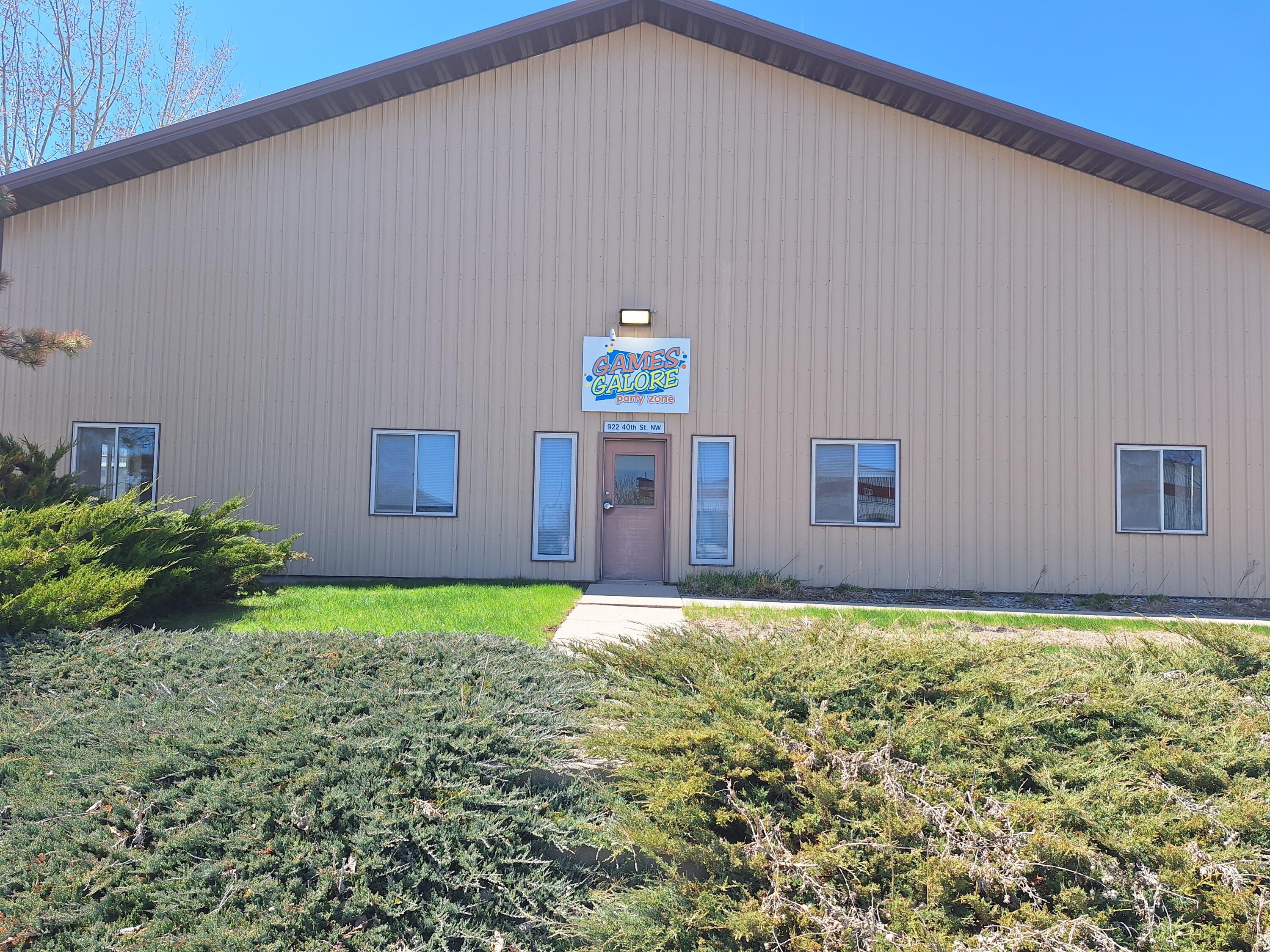 922 40th Street N Property Photo 1