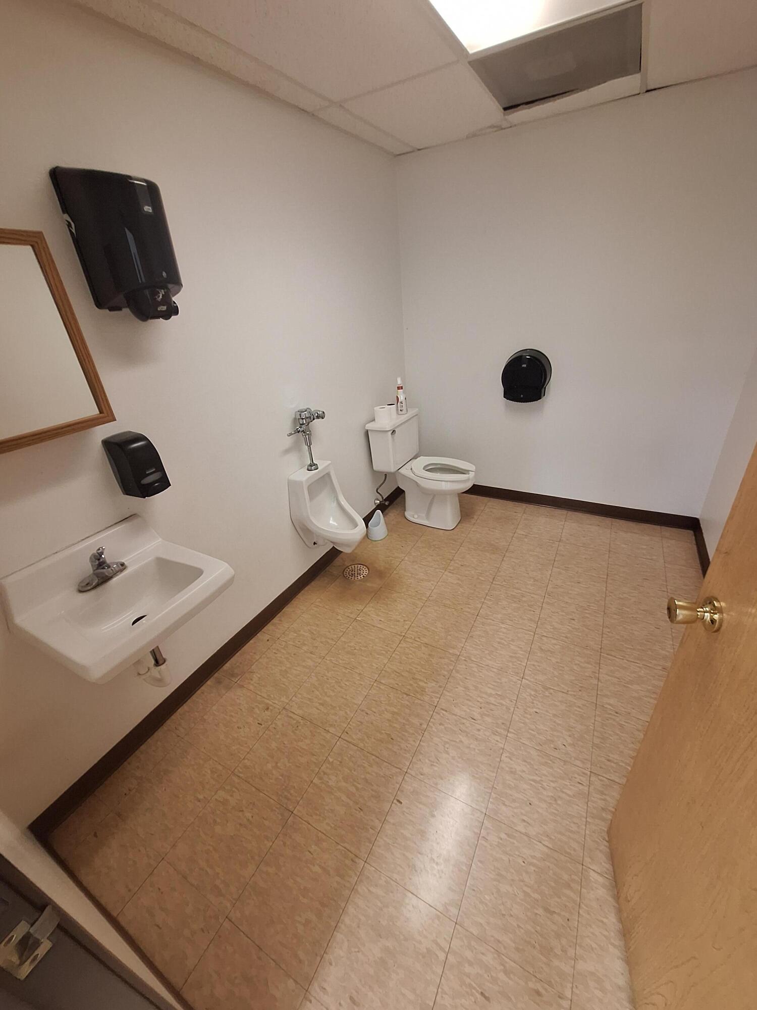 922 40th Street N Property Photo 8