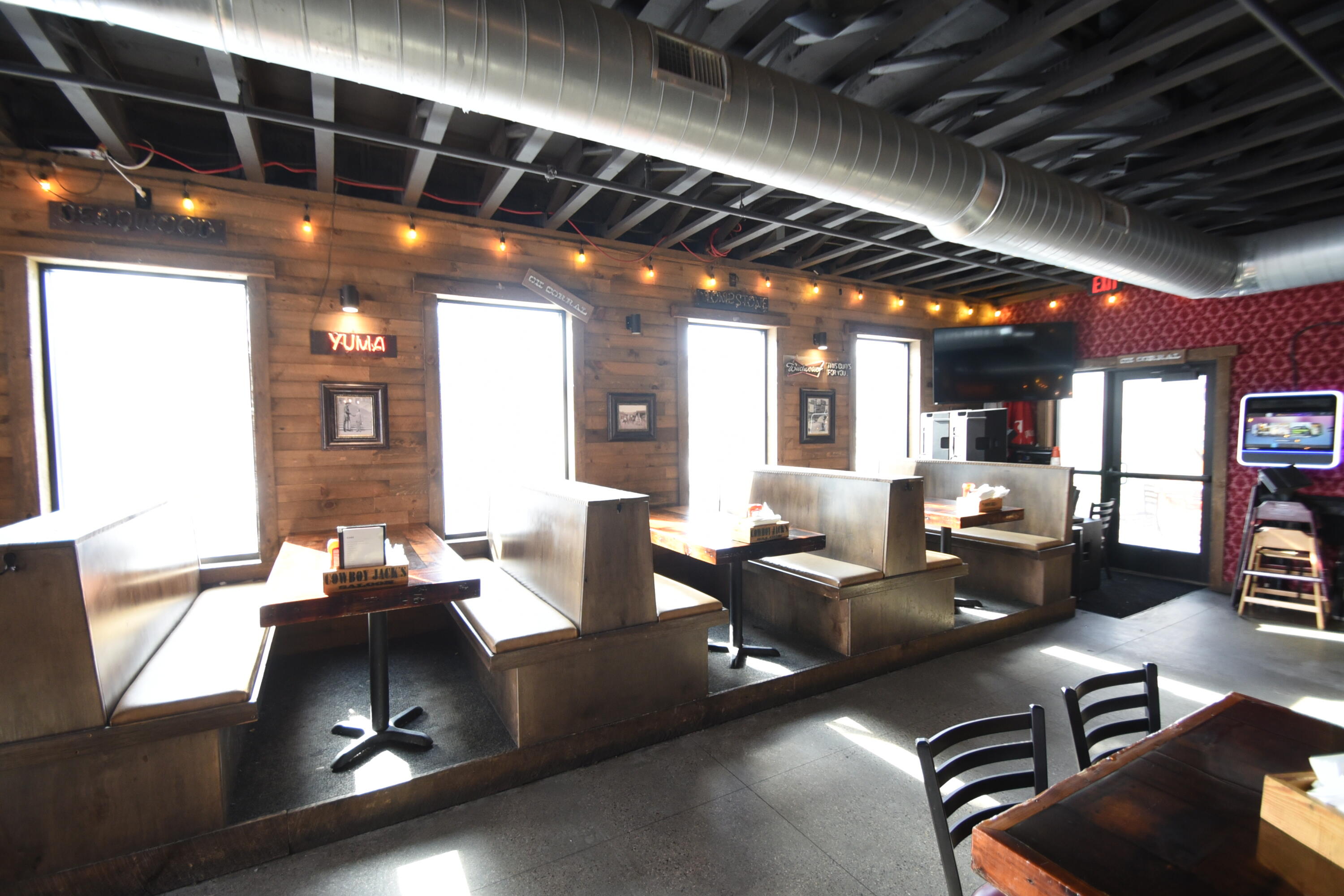 506 N Broadway Drive Property Photo 12