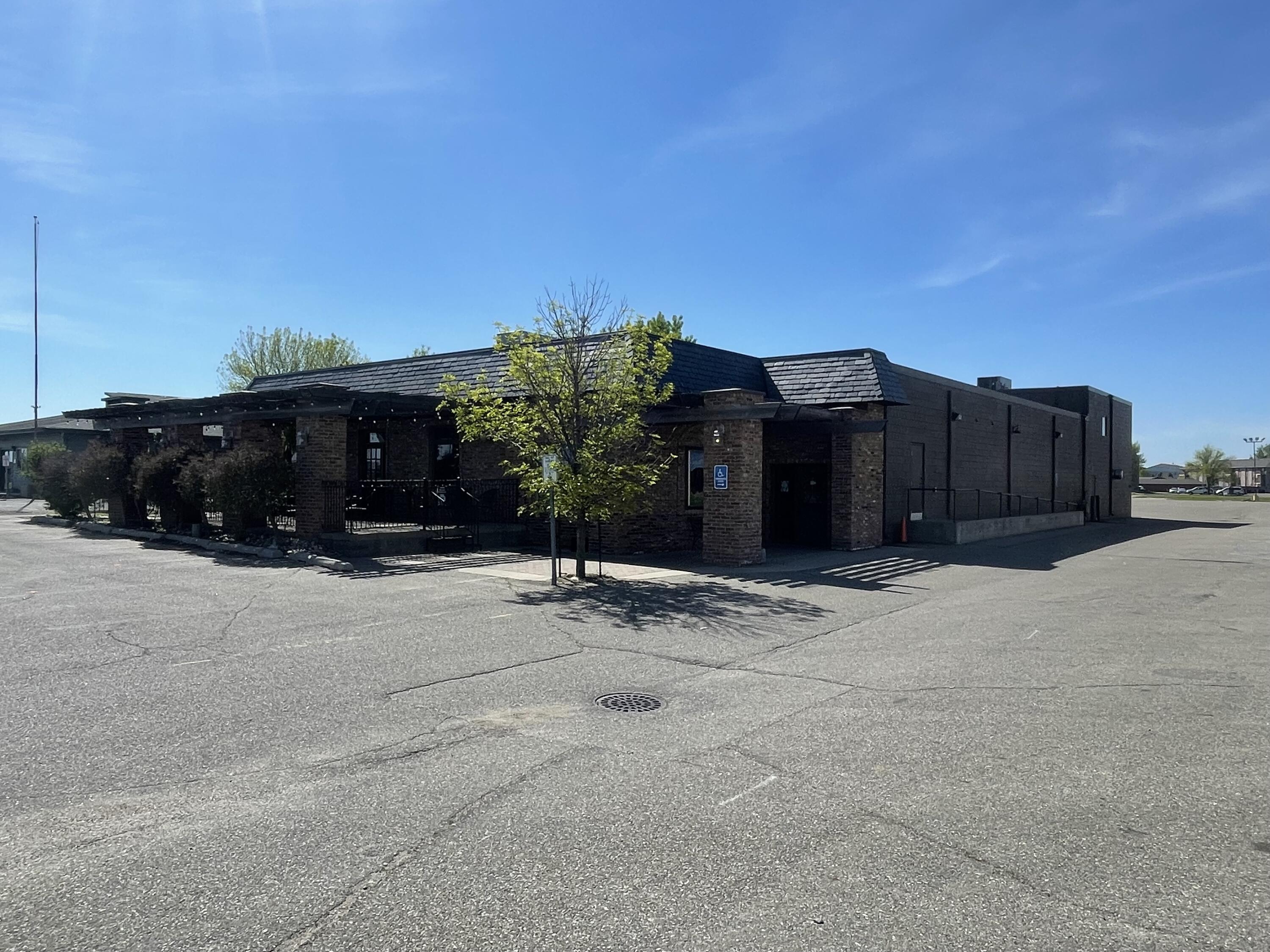 1001 30th Avenue S Property Photo 1