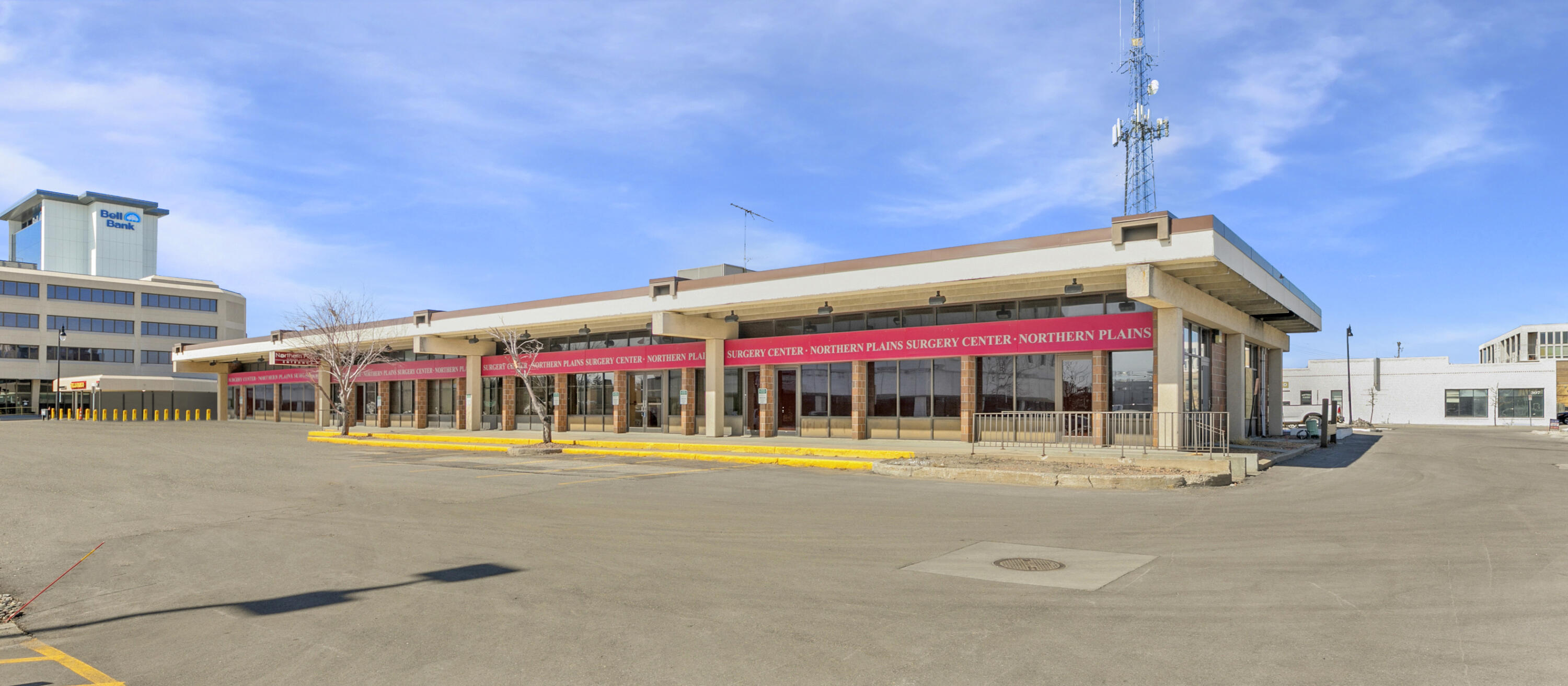 44 4 Street S Property Photo 1