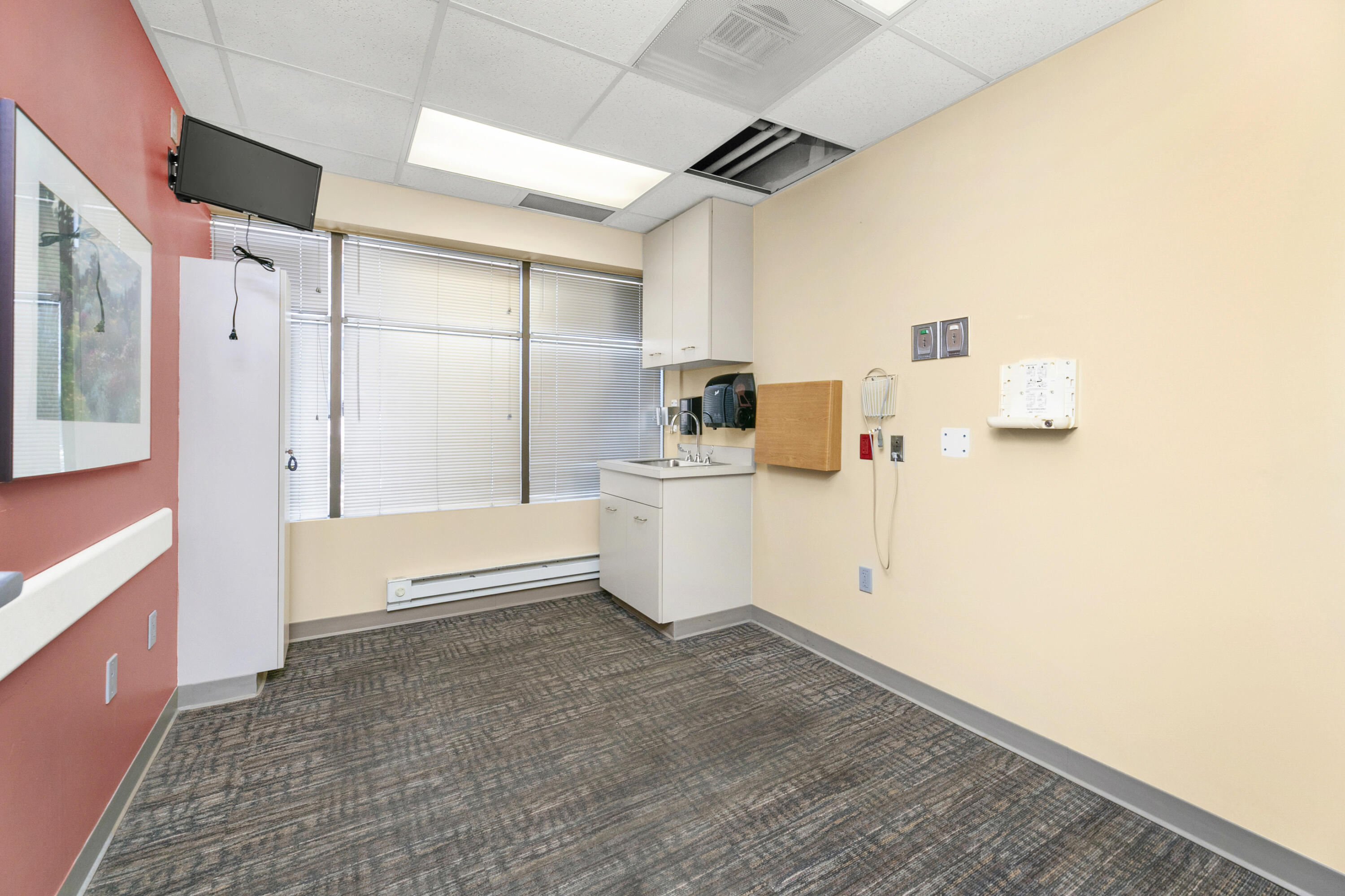 44 4 Street S Property Photo 27