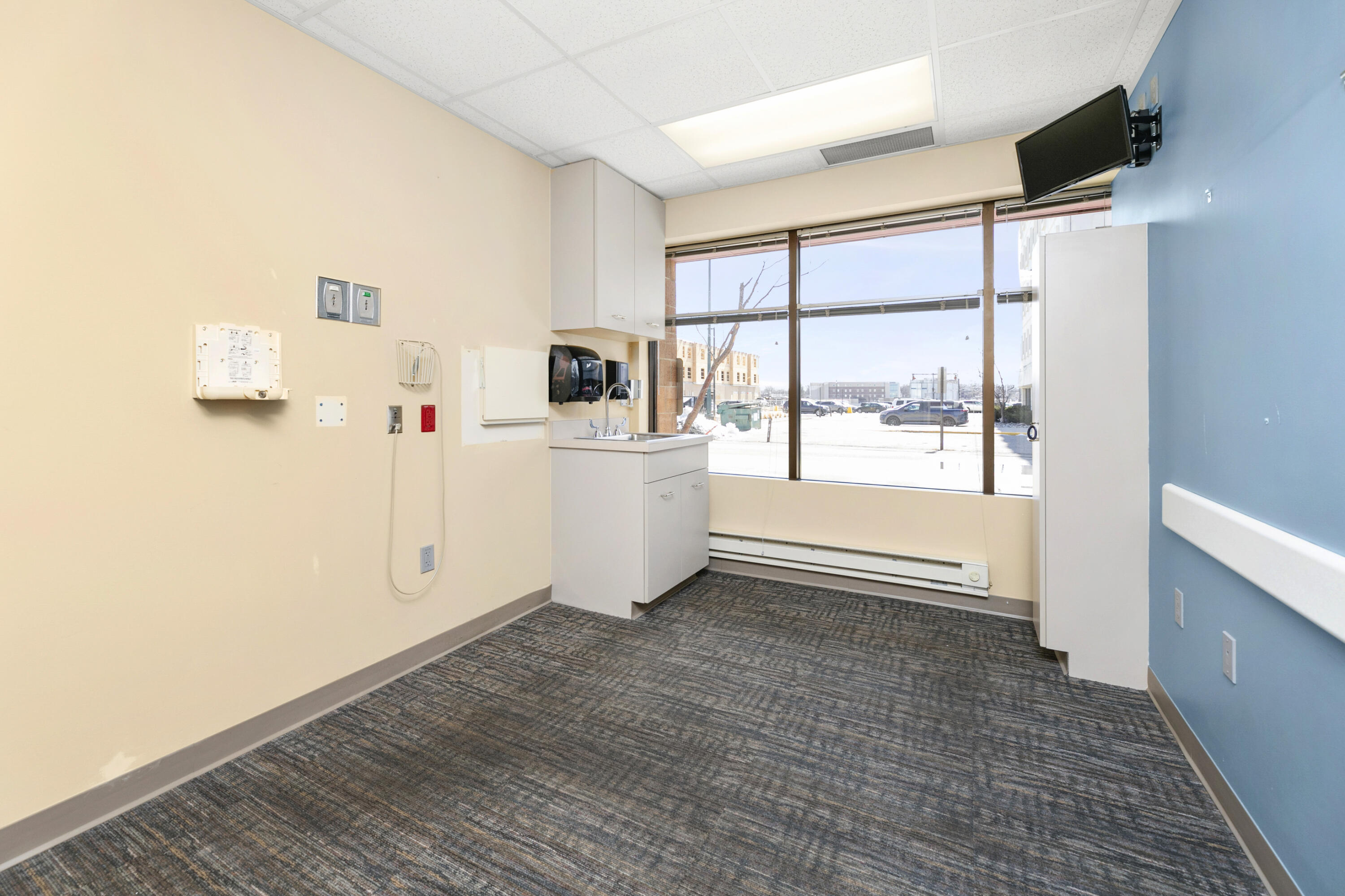 44 4 Street S Property Photo 31