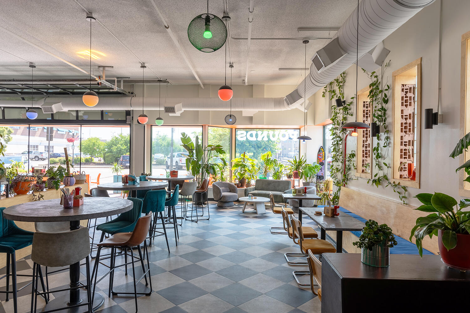 6 N Broadway Drive Property Photo 5