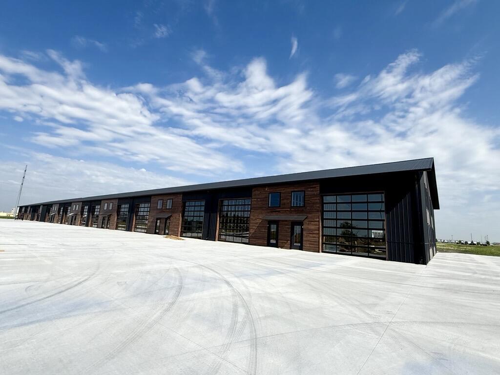 5645 12th Ave N Property Photo 5