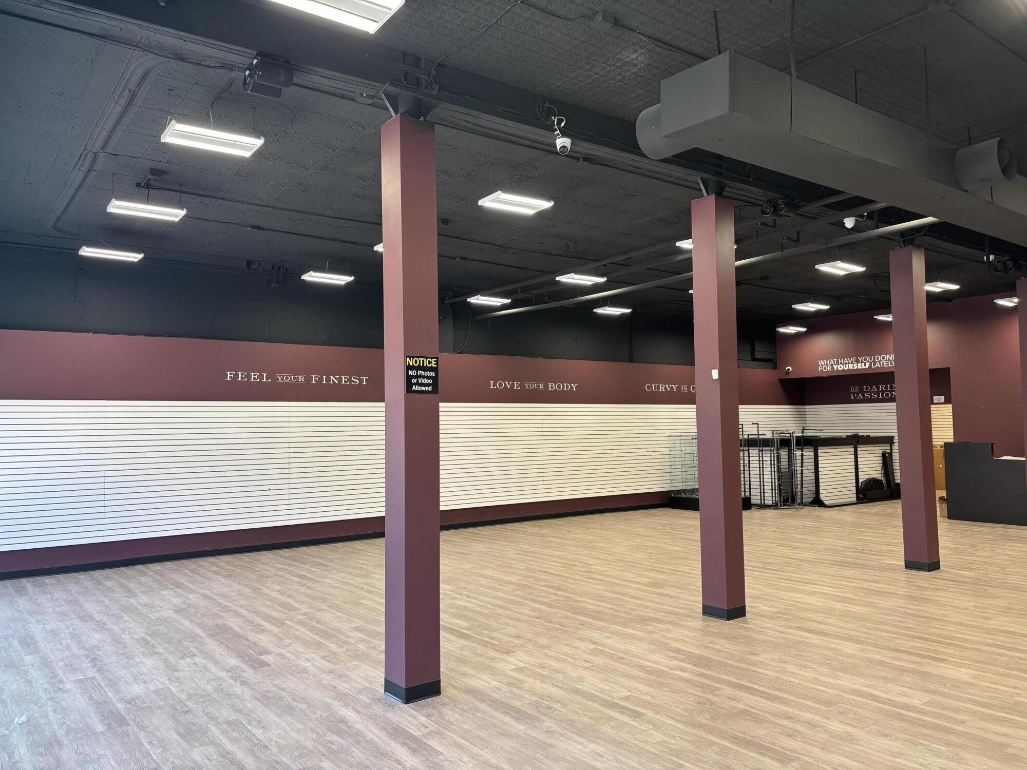 74 Broadway N Property Photo 6