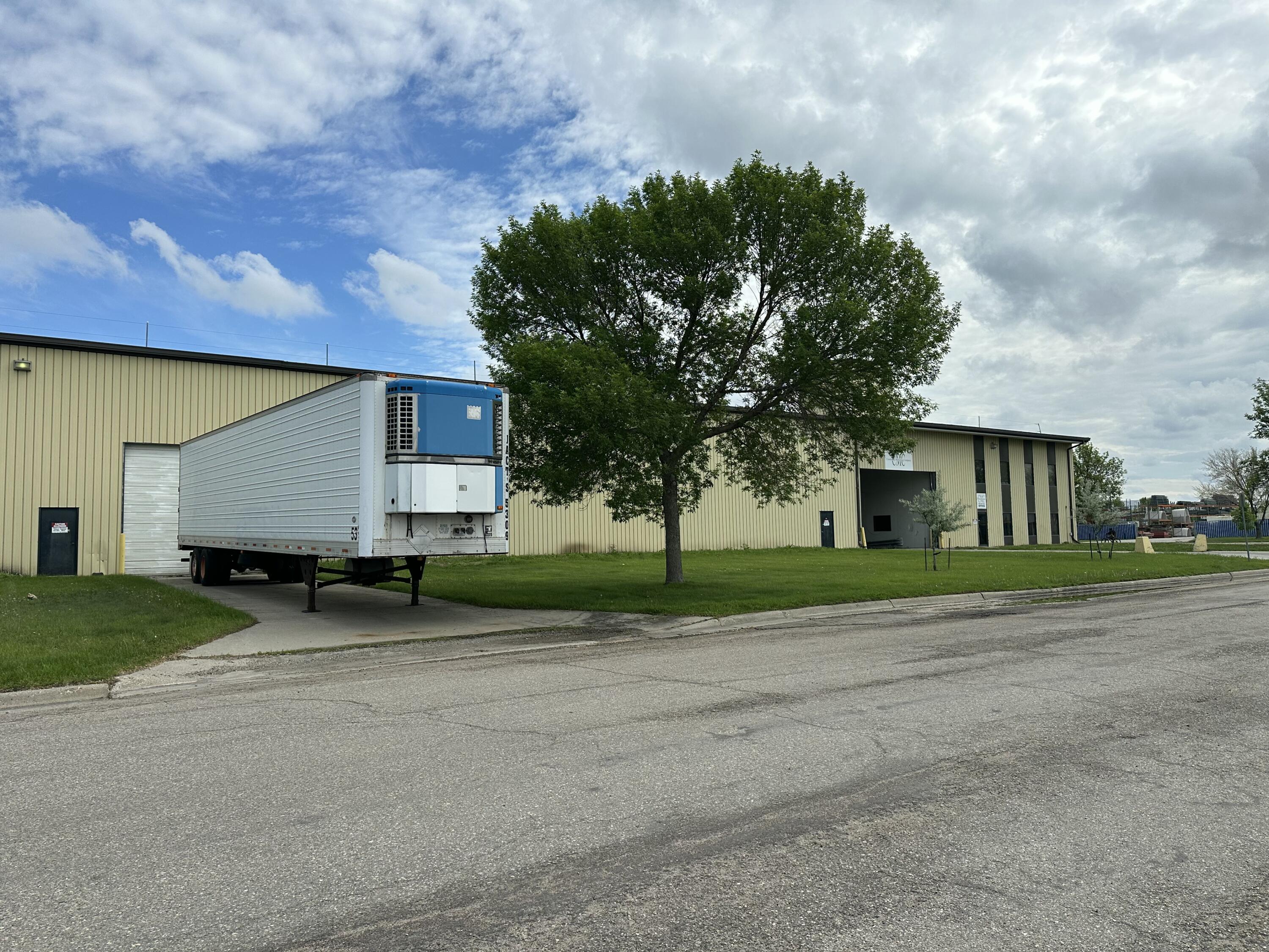 1402 40th Street N Property Photo 3