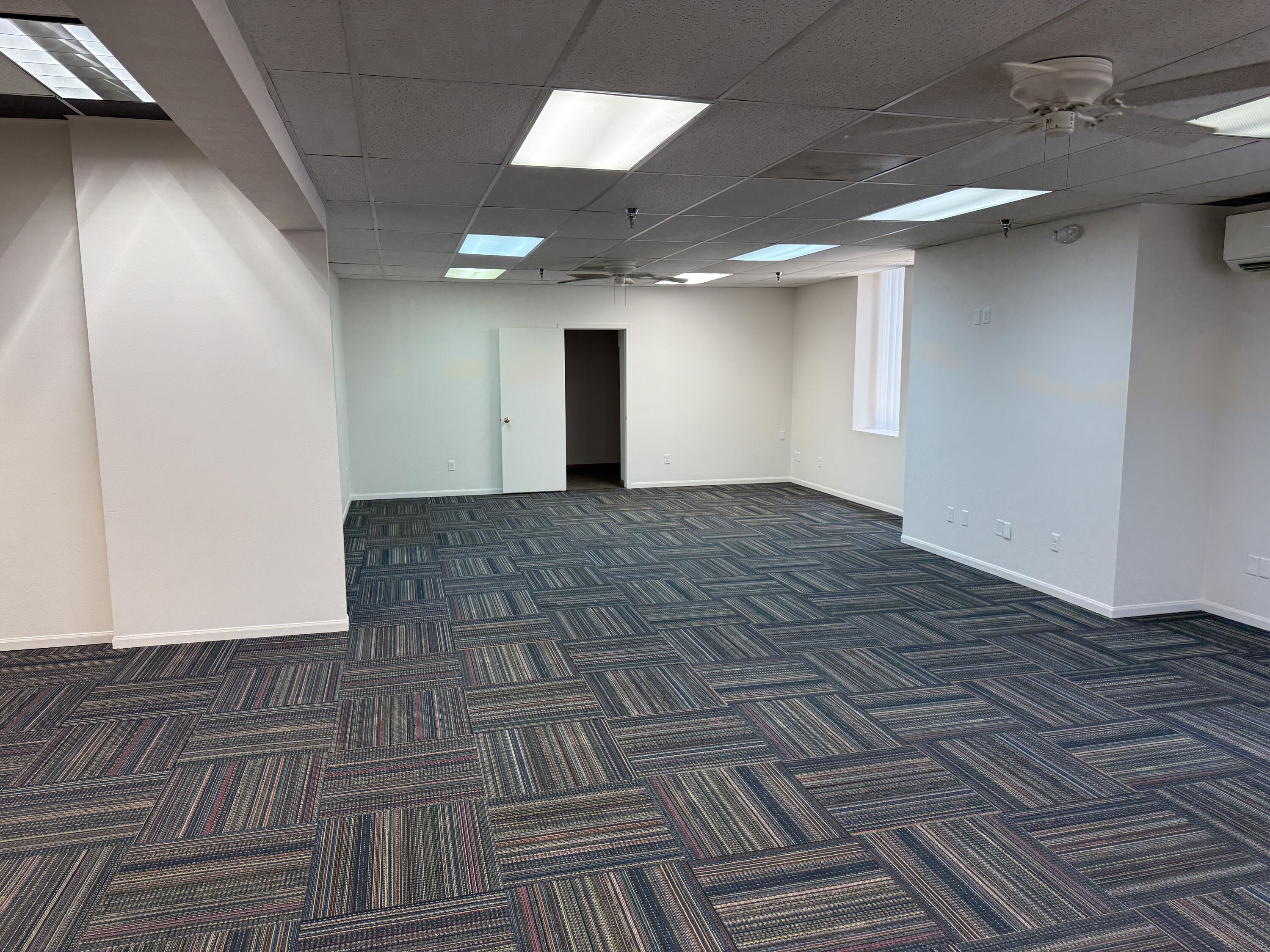 26 Roberts Street N Property Photo 13