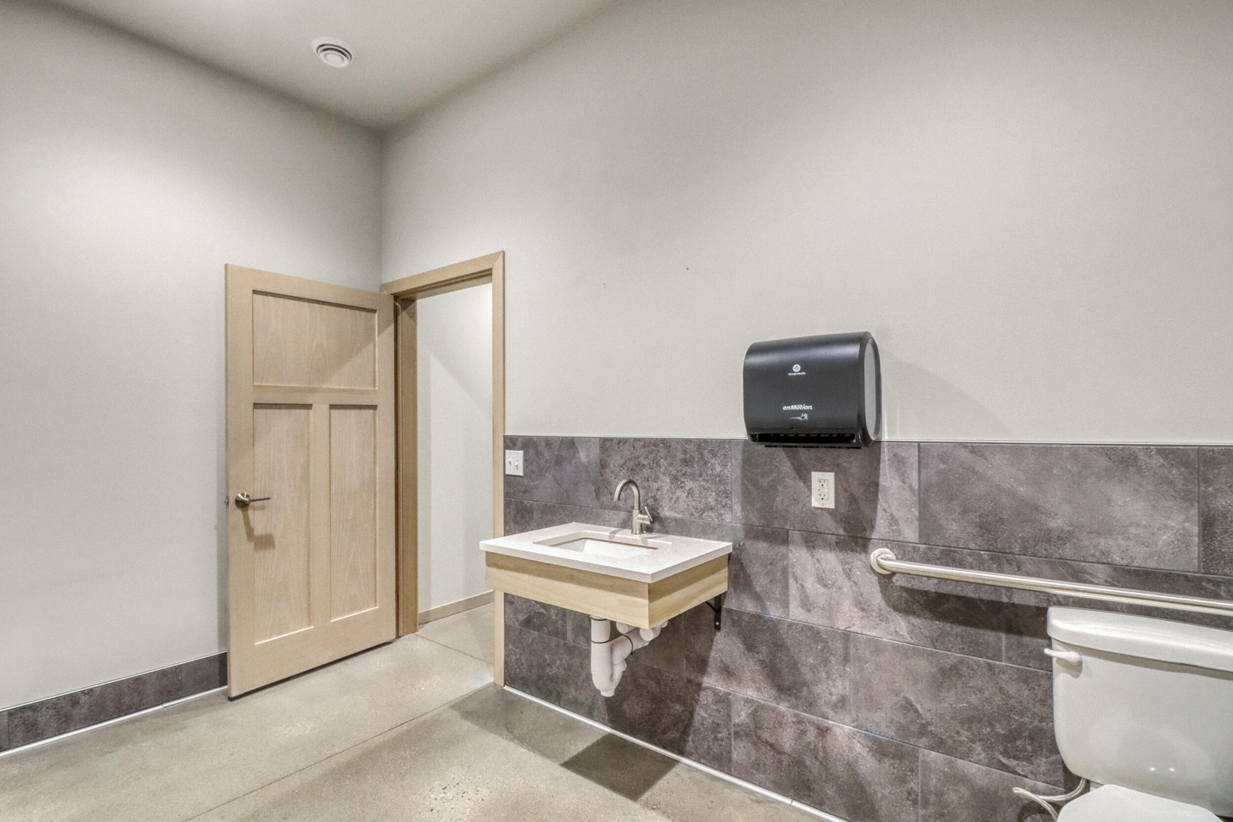 3953 4th Street E Property Photo 24