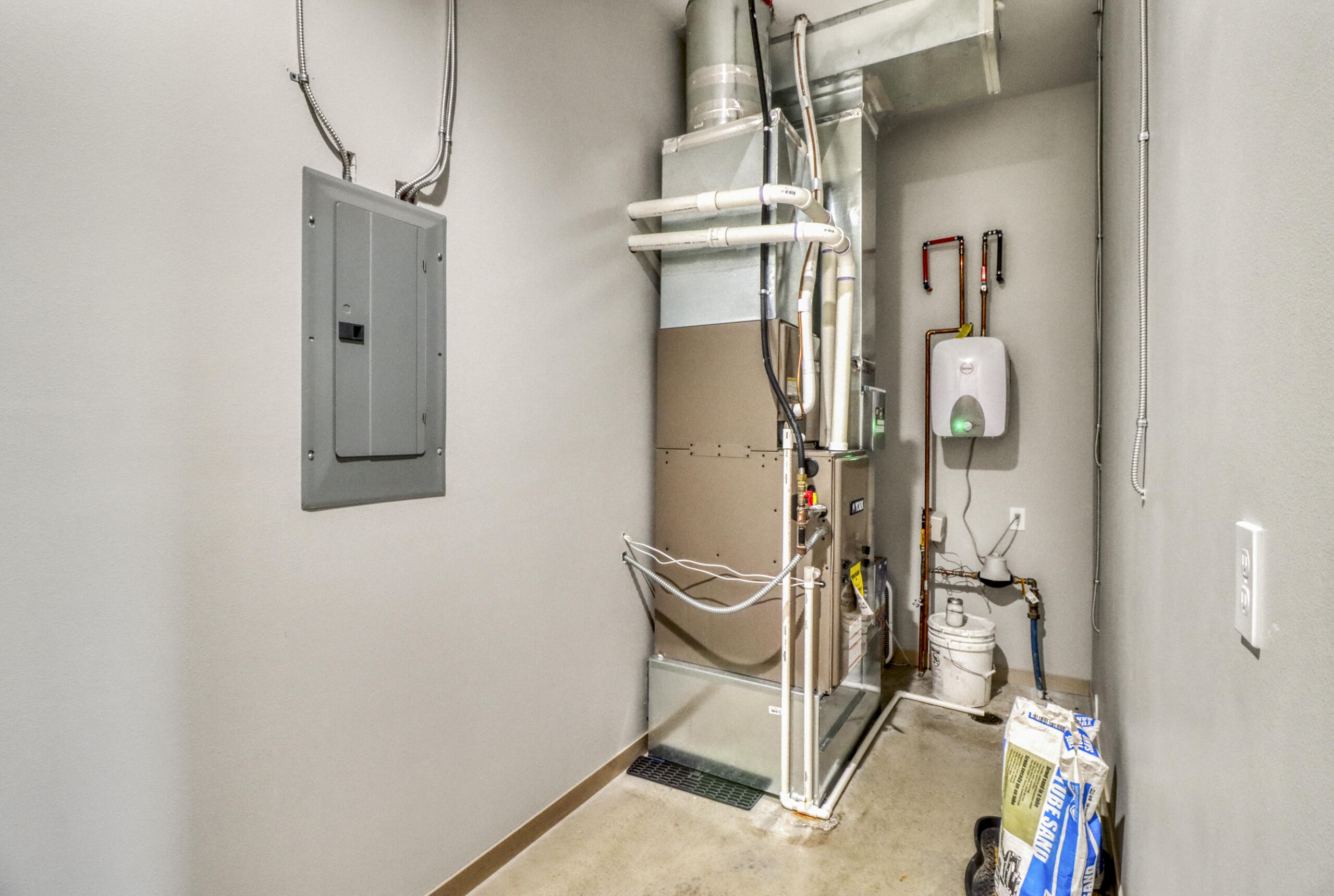 3953 4th Street E Property Photo 26