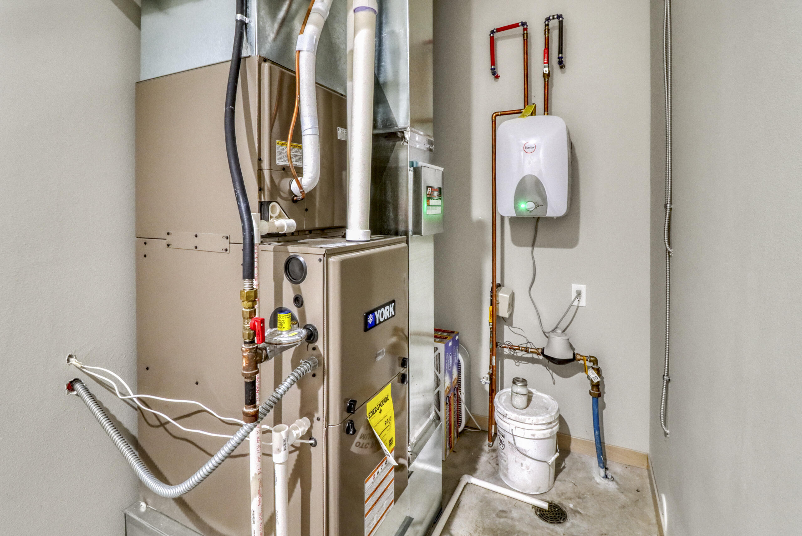 3953 4th Street E Property Photo 27