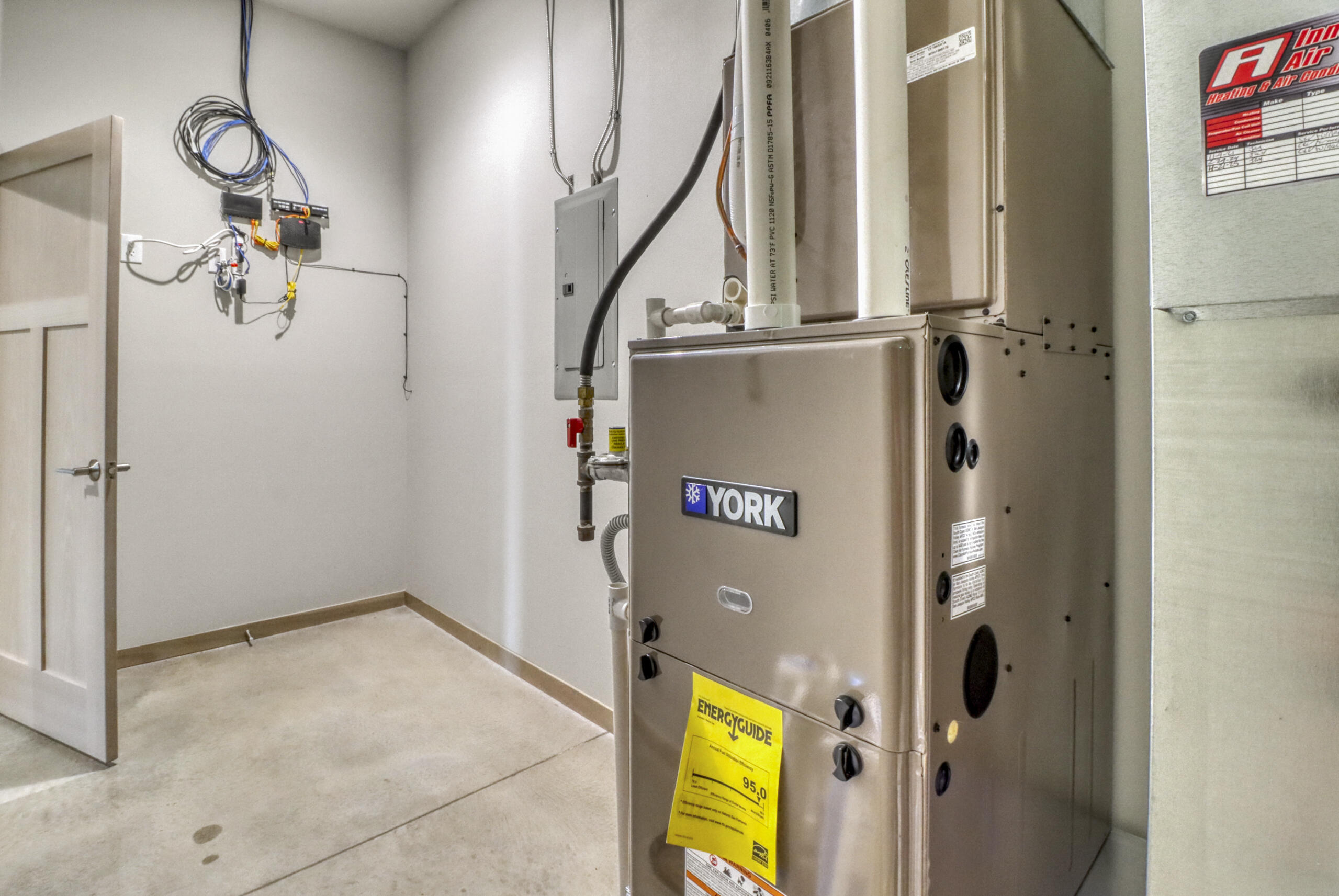 3953 4th Street E Property Photo 28