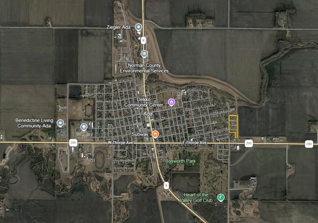 100 9th Street E Property Photo 3