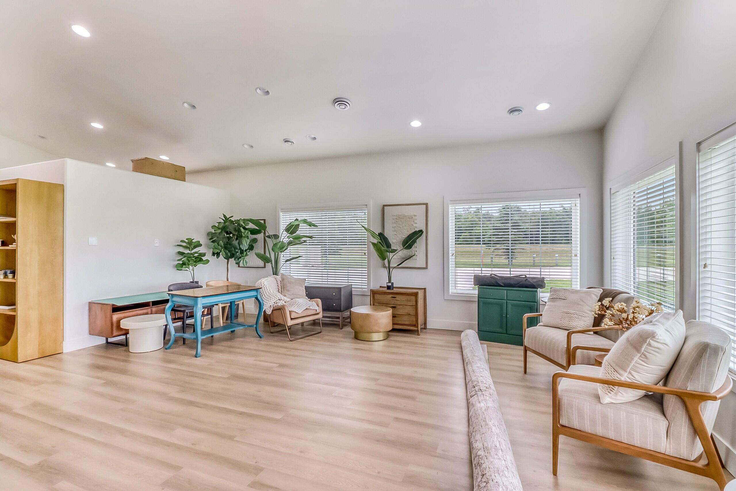 2207 Sheyenne Street Property Photo 11