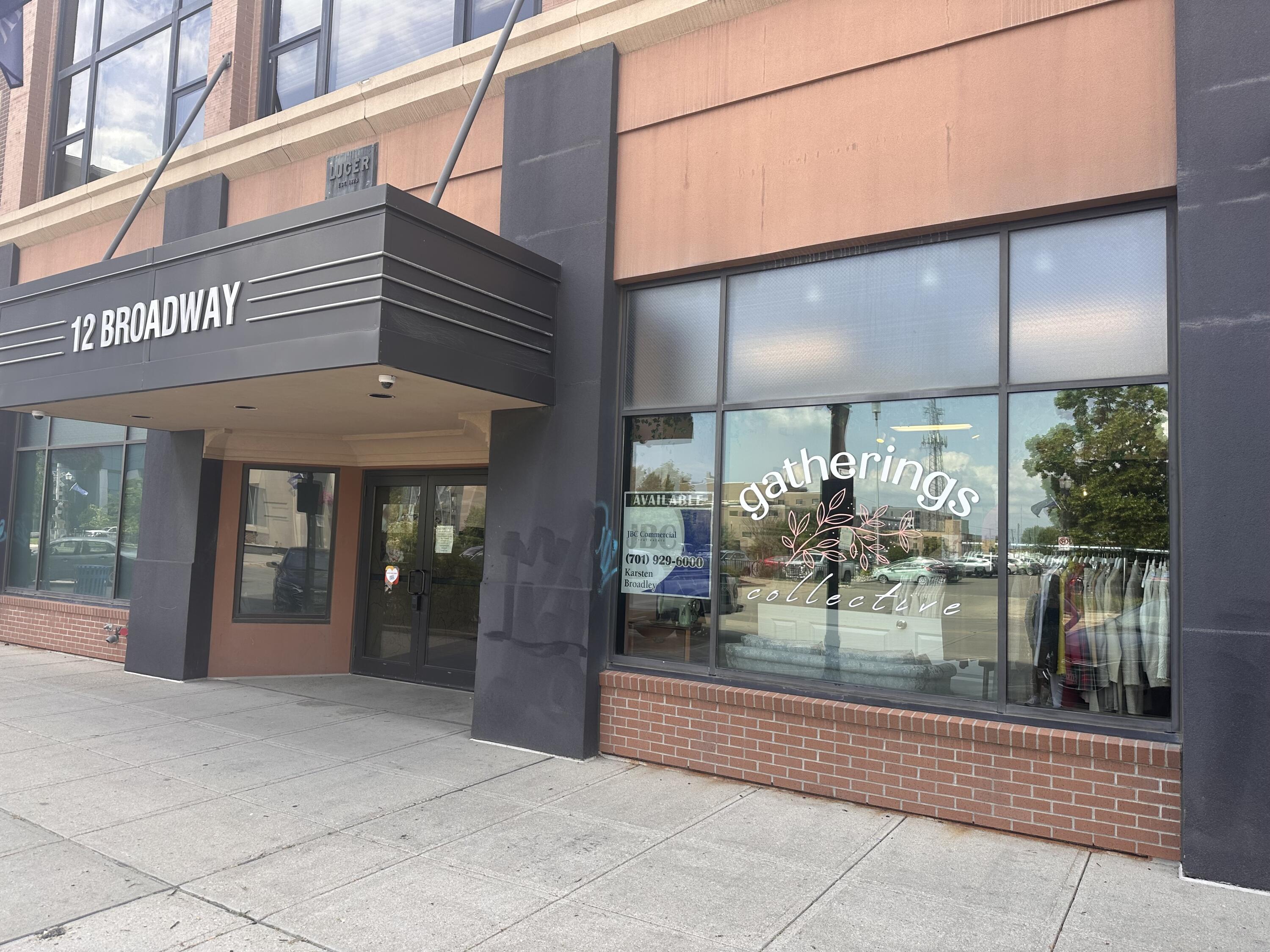 12 Broadway N Property Photo 1