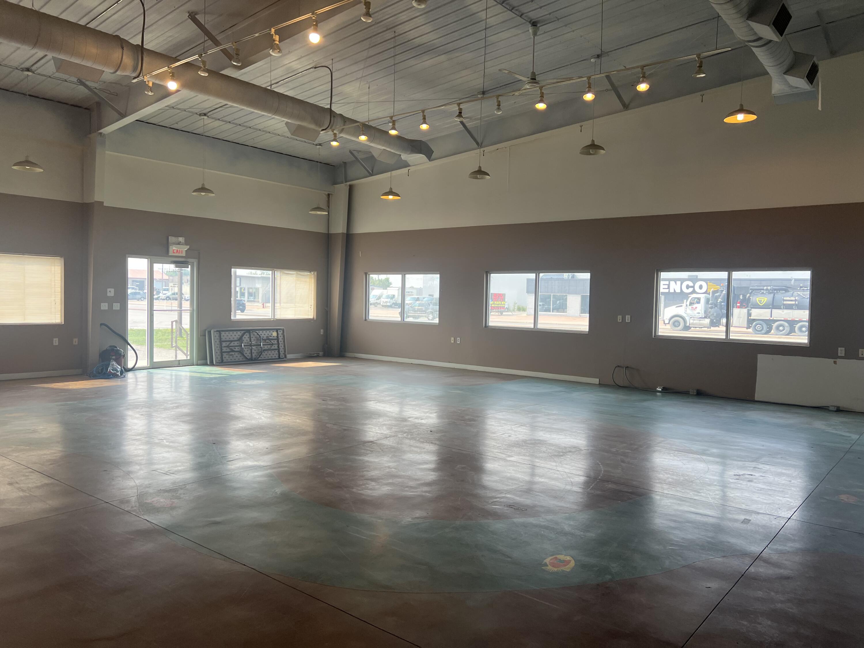 2714 Main Avenue Property Photo 4